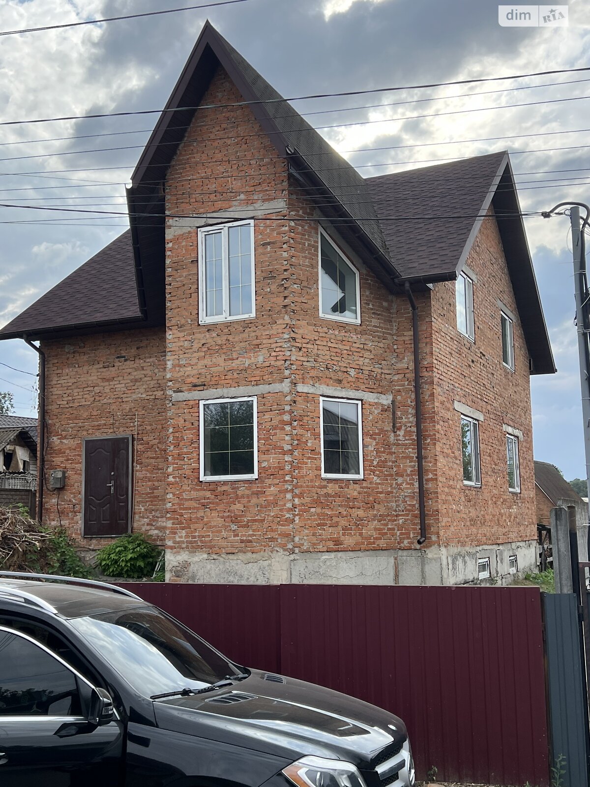 Обʼєкт нерухомості: 2 КІМ. БУДИНОК, ПЛОЩА - 242.1 м², ЦІНА - 45 000 $
 — HUBTRUST, Вінниця