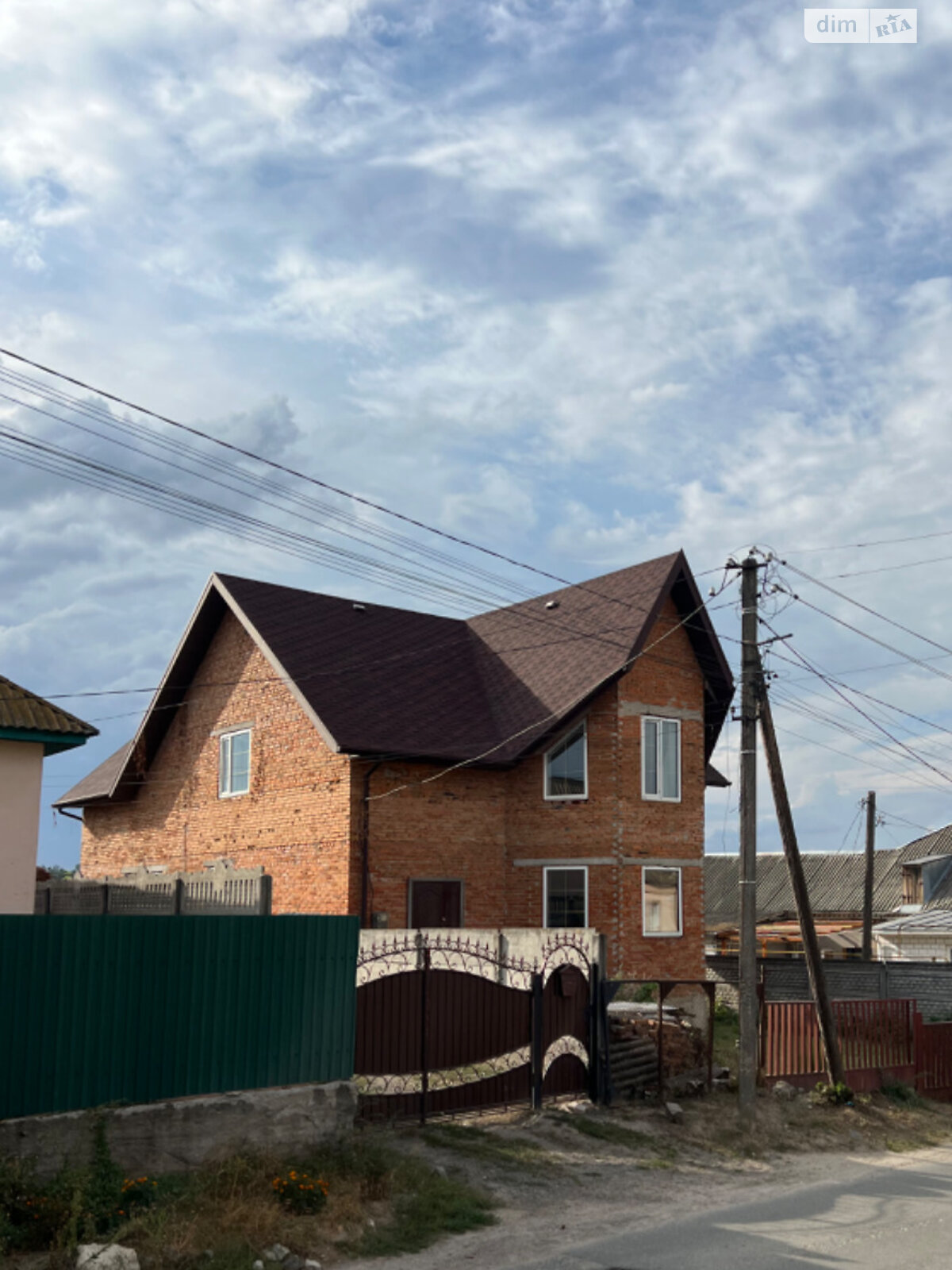 Обʼєкт нерухомості: 2 КІМ. БУДИНОК, ПЛОЩА - 242.1 м², ЦІНА - 45 000 $
 — HUBTRUST, Вінниця