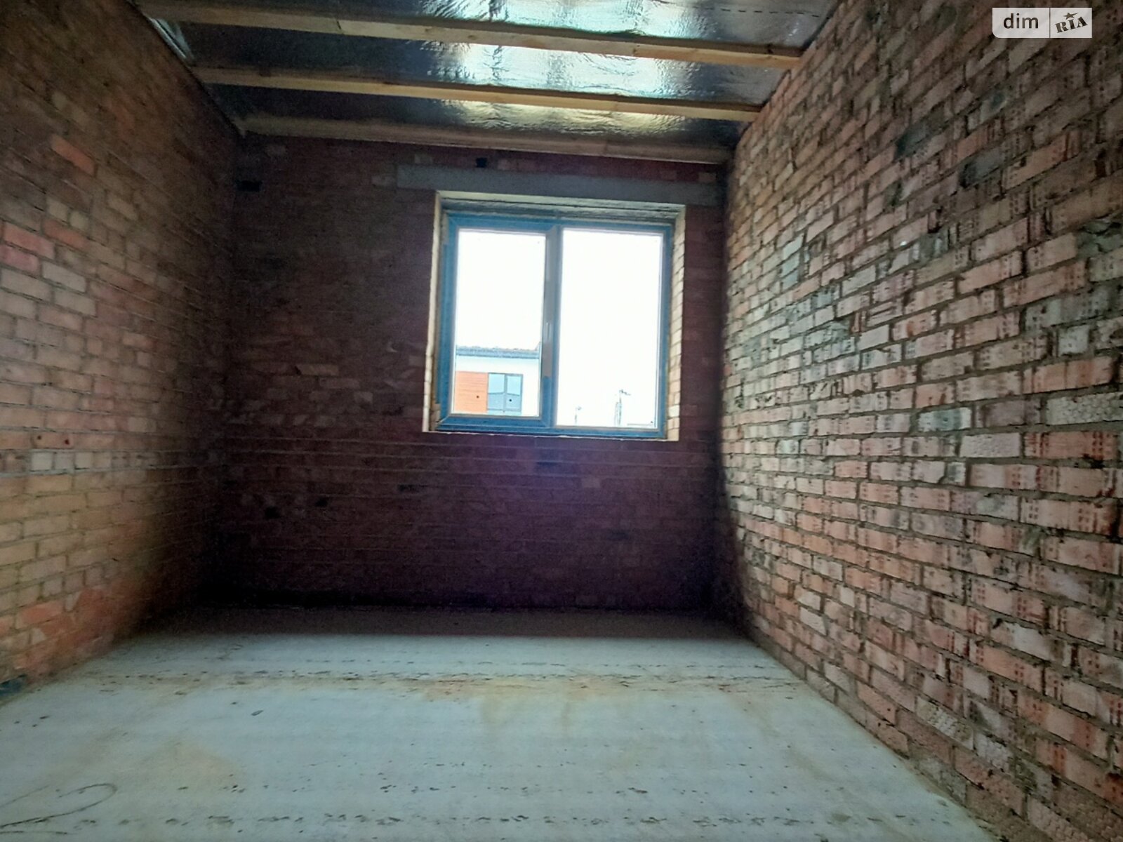 3 КІМ. ТАУНХАУС, ПЛОЩА - 90 м², ЦІНА - 65 000 $
, пров. Срібний