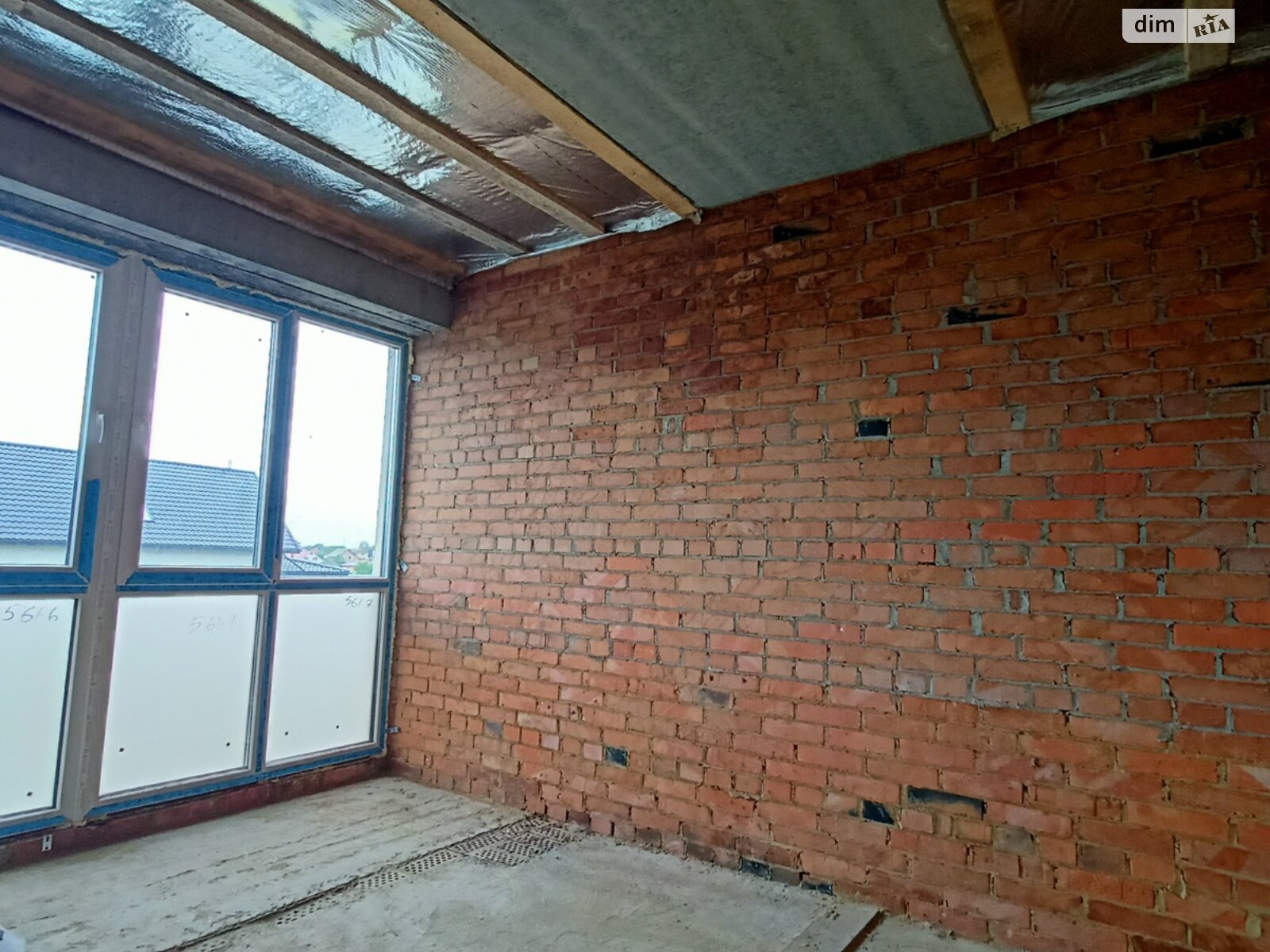 Обʼєкт нерухомості: 3 КІМ. ТАУНХАУС, ПЛОЩА - 90 м², ЦІНА - 65 000 $
, пров. Срібний — HUBTRUST, Вінниця