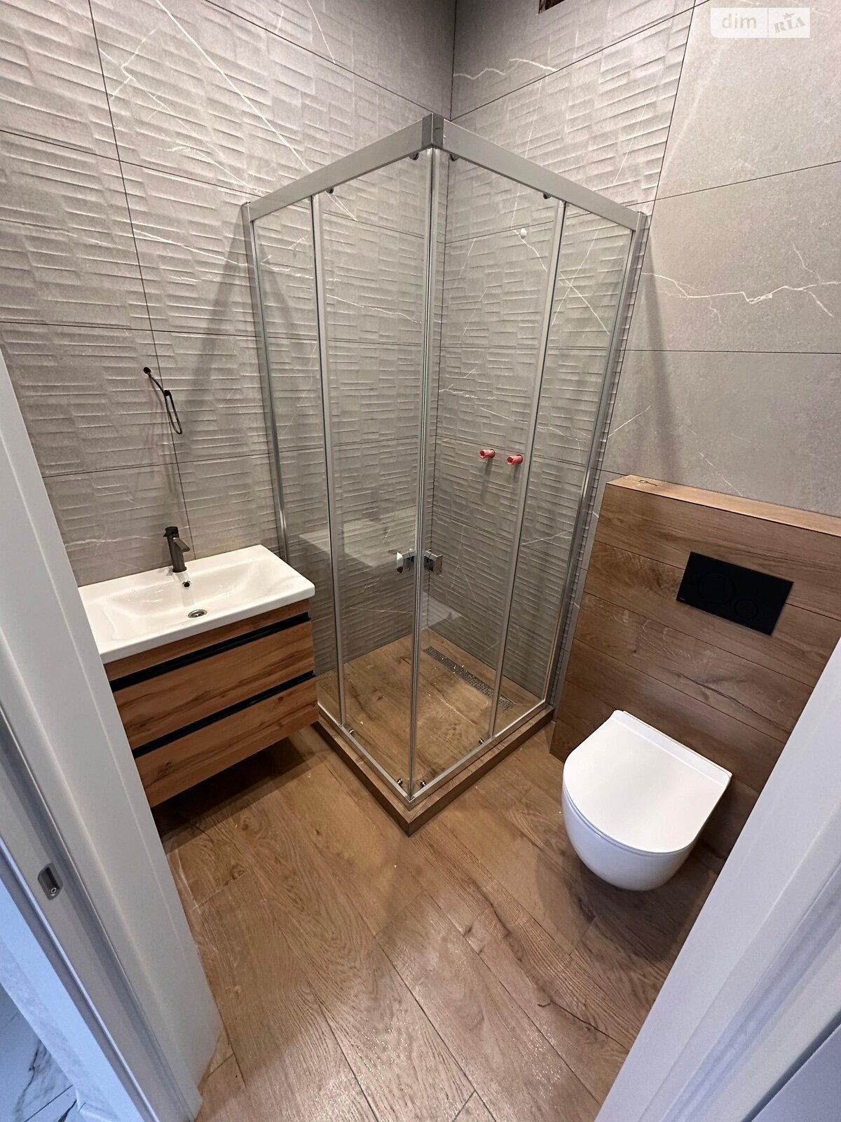 Обʼєкт нерухомості: 3 КІМ. ТАУНХАУС, ПЛОЩА - 92 м², ЦІНА - 115 000 $
 — HUBTRUST, Вінниця