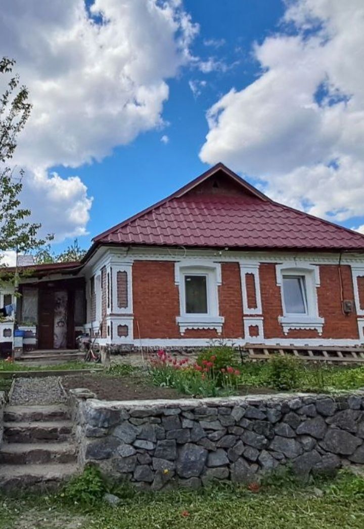 4 КІМ. БУДИНОК, ПЛОЩА - 60 м², ЦІНА - 119 $
