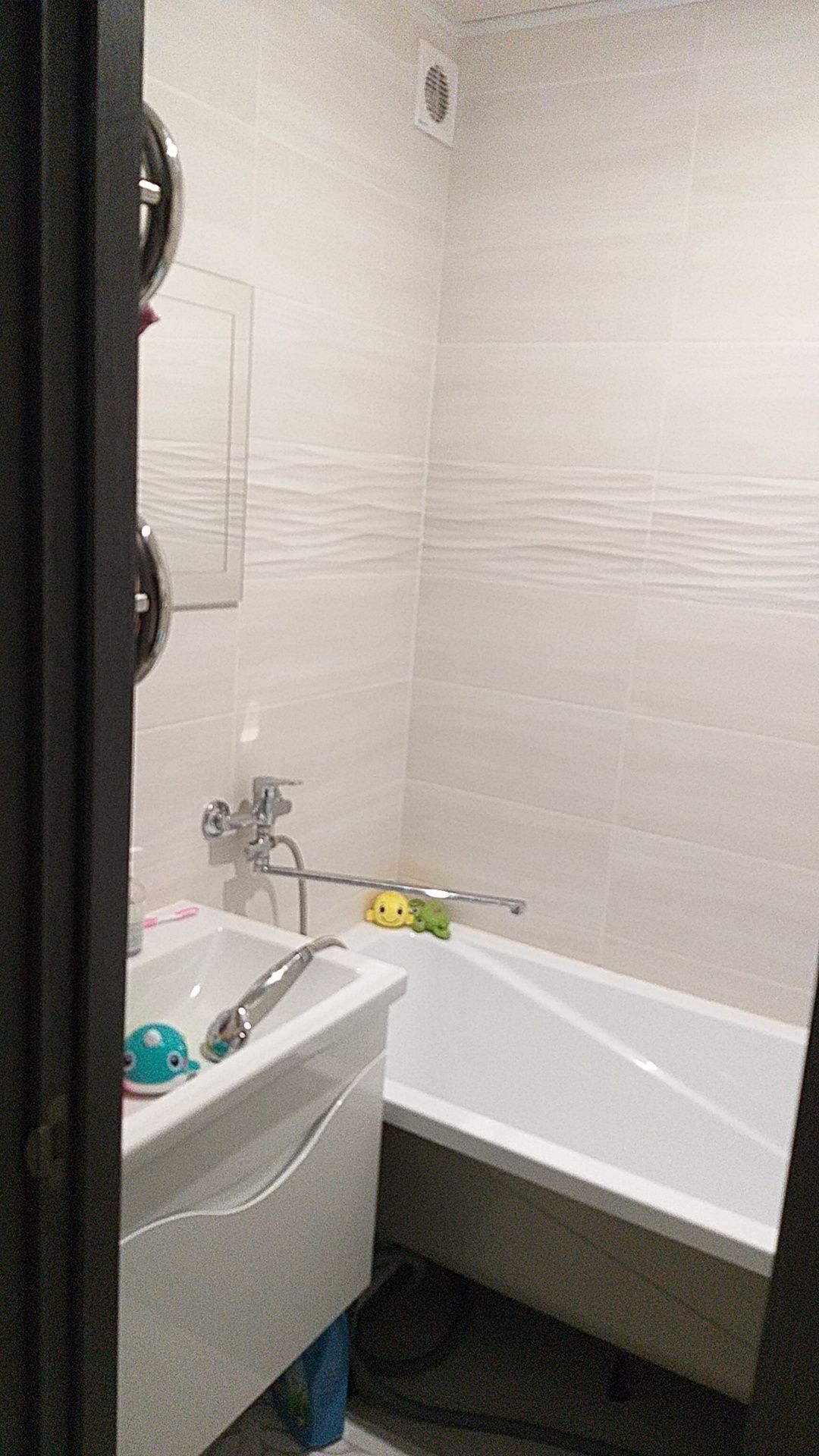 Обʼєкт нерухомості: 2 КІМ.  КВАРТИРА ПЛОЩА – 48 м², ЦІНА – 85 000$, РАЙОН: Вишенька — HUBTRUST, Вінниця