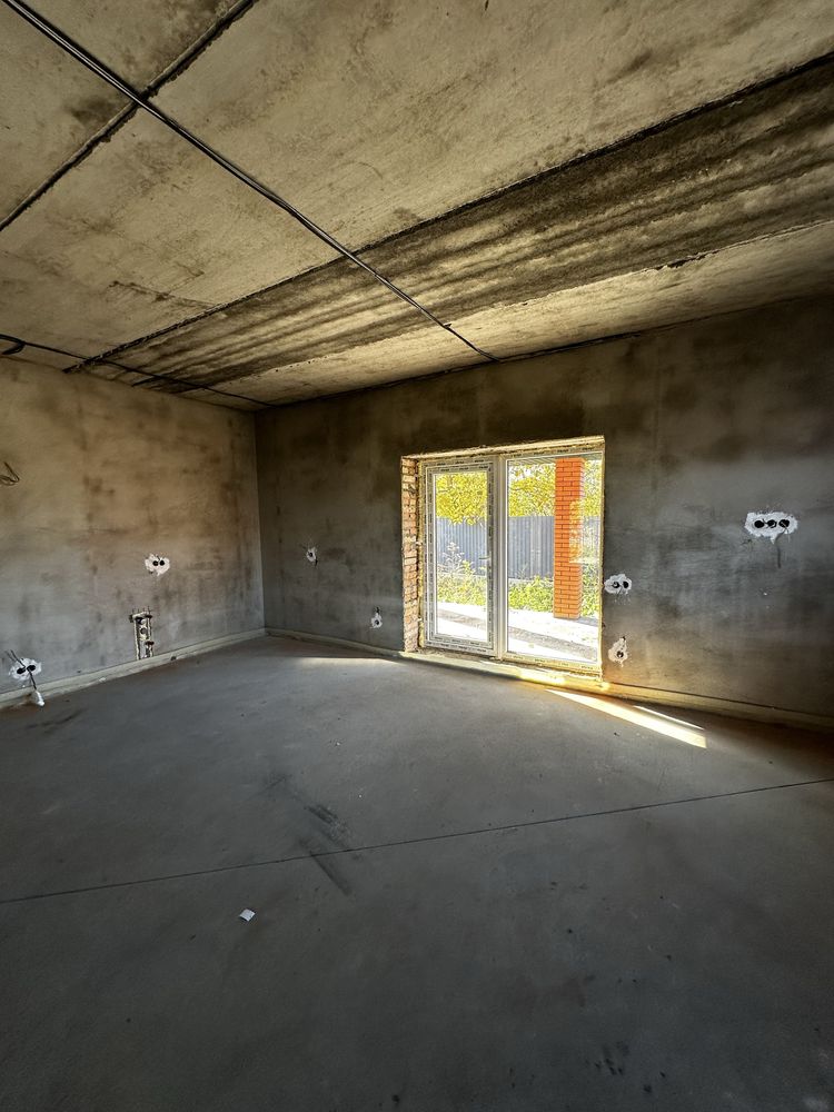 Обʼєкт нерухомості: 5 КІМ. БУДИНОК, ПЛОЩА - 130 м², ЦІНА - 85 000 $
 — HUBTRUST, Вінниця