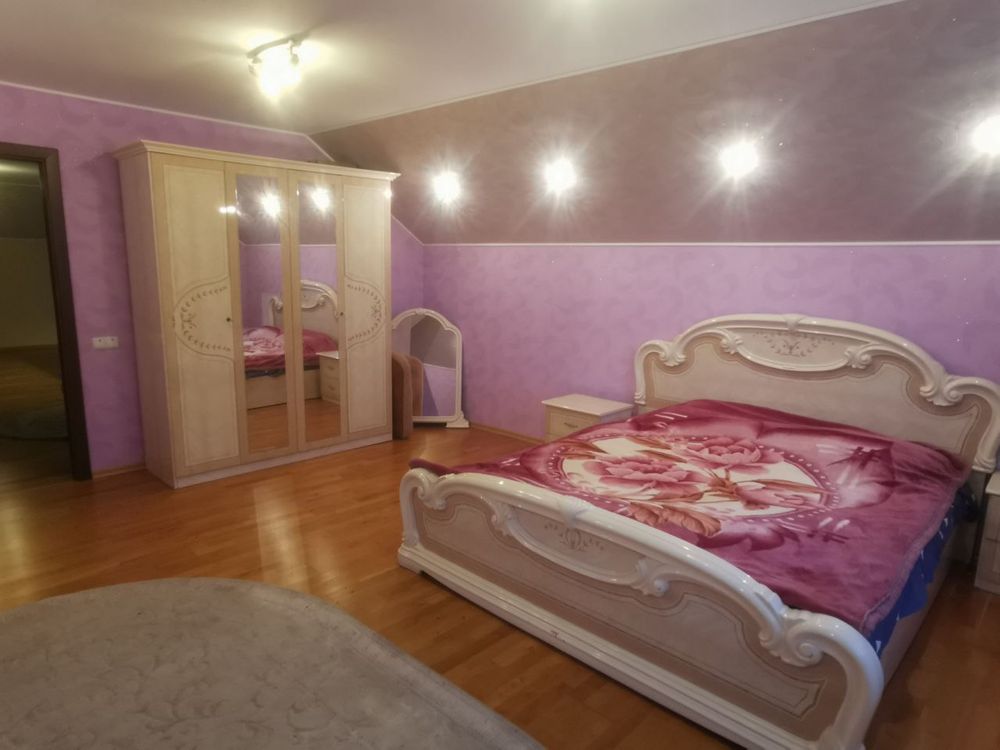 Обʼєкт нерухомості: 4 КІМ. БУДИНОК, ПЛОЩА - 200 м², ЦІНА - 120 000 $
 — HUBTRUST, Вінниця