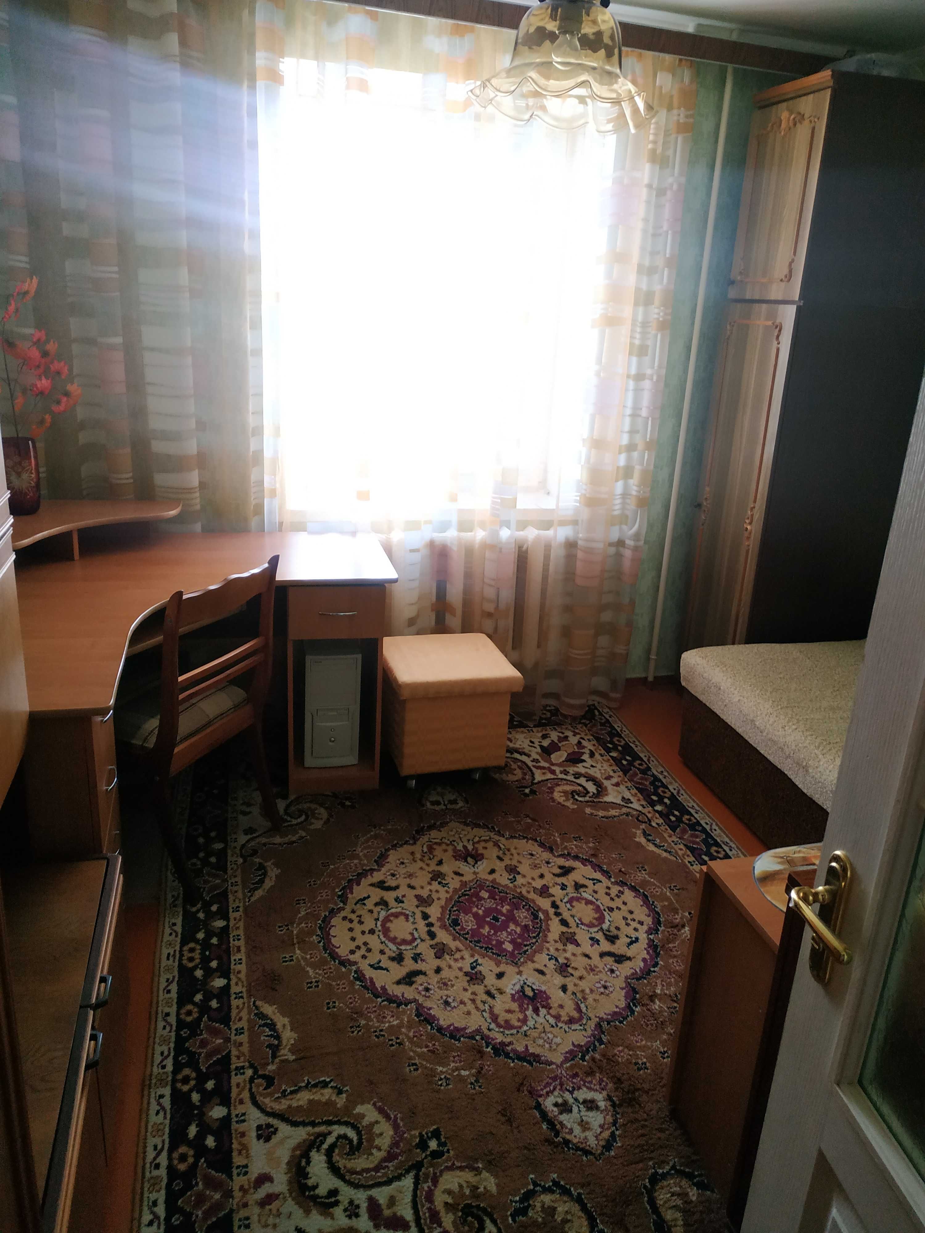 КІМНАТА, ПЛОЩА - 80 м², ЦІНА - 71 $
