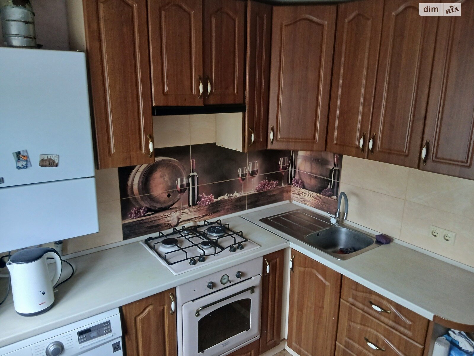 2 КІМ. КВАРТИРА, ПЛОЩА - 42 м², ЦІНА - 36 000 $
, вул. Горького