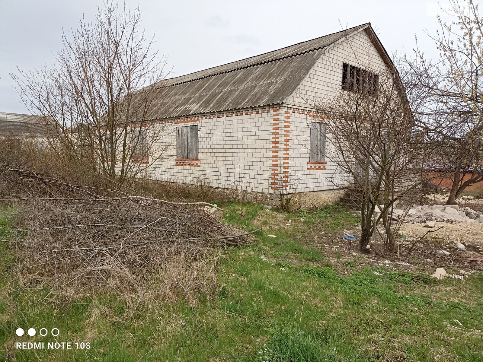 4 КІМ. БУДИНОК, ПЛОЩА - 123 м², ЦІНА - 6 300 $
, вул. Чоботарська(Свердлова)