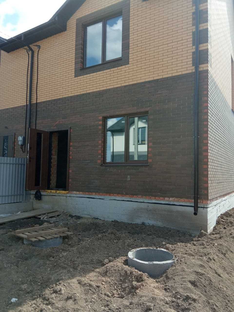 Обʼєкт нерухомості: 3 КІМ.  ТАУНХАУС ПЛОЩА – 100 м², ЦІНА – 70 000$, РАЙОН: Агрономічне — HUBTRUST, Вінниця