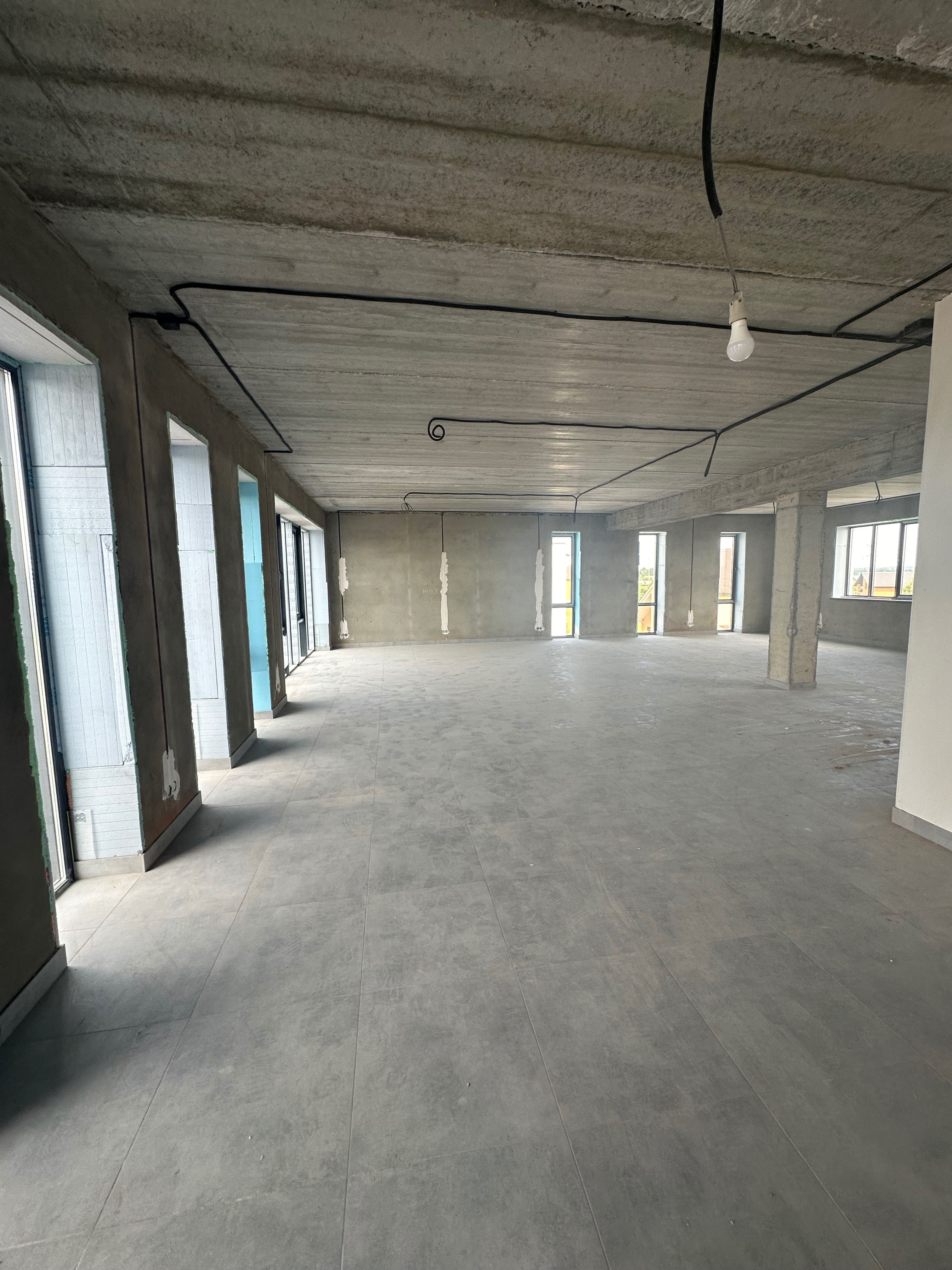 Обʼєкт нерухомості: ПЛОЩА - 680 м², ЦІНА - 8 $
 — HUBTRUST, Вінниця