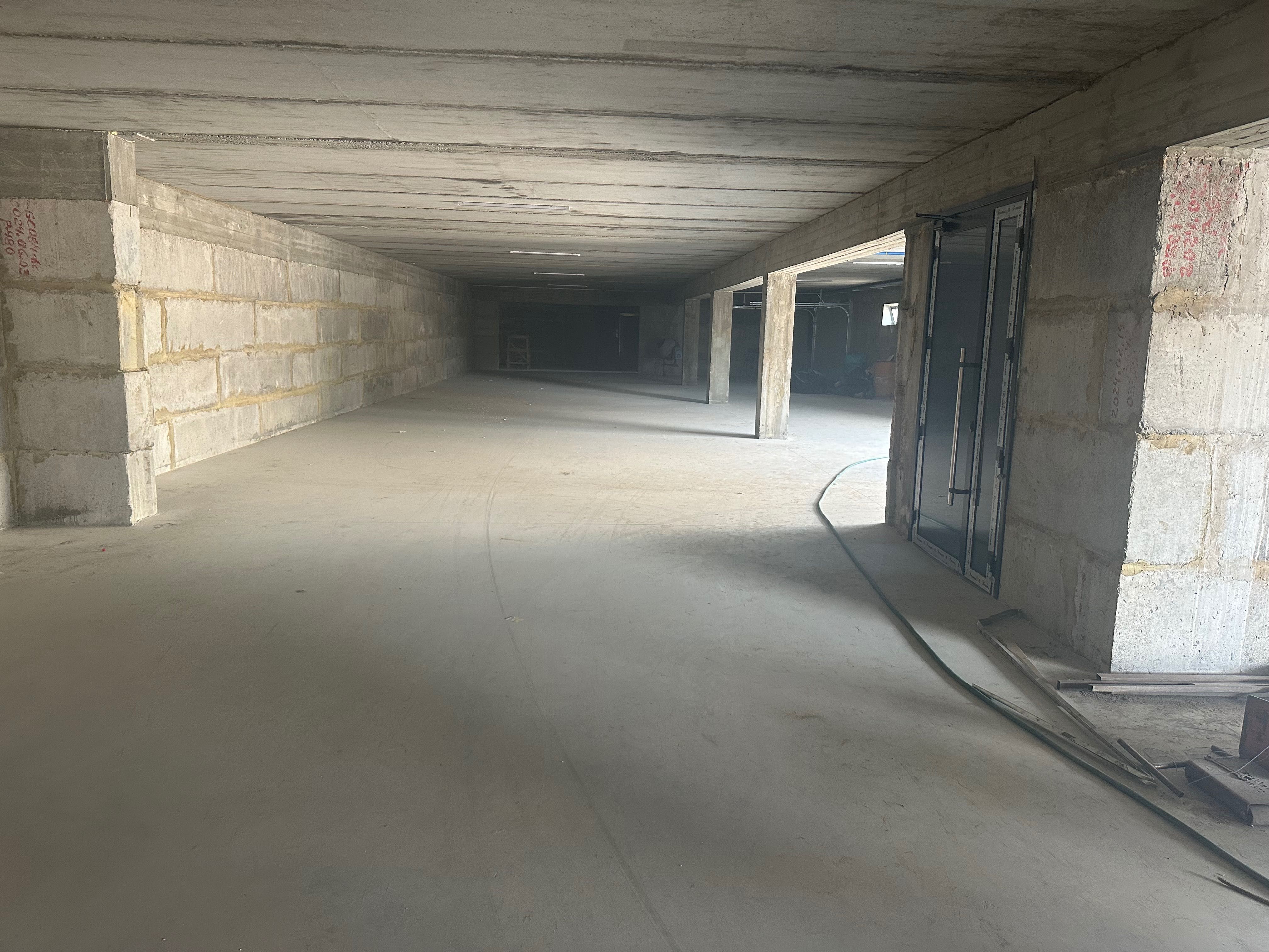 Обʼєкт нерухомості: ПЛОЩА - 320 м², ЦІНА - 5 $
 — HUBTRUST, Вінниця