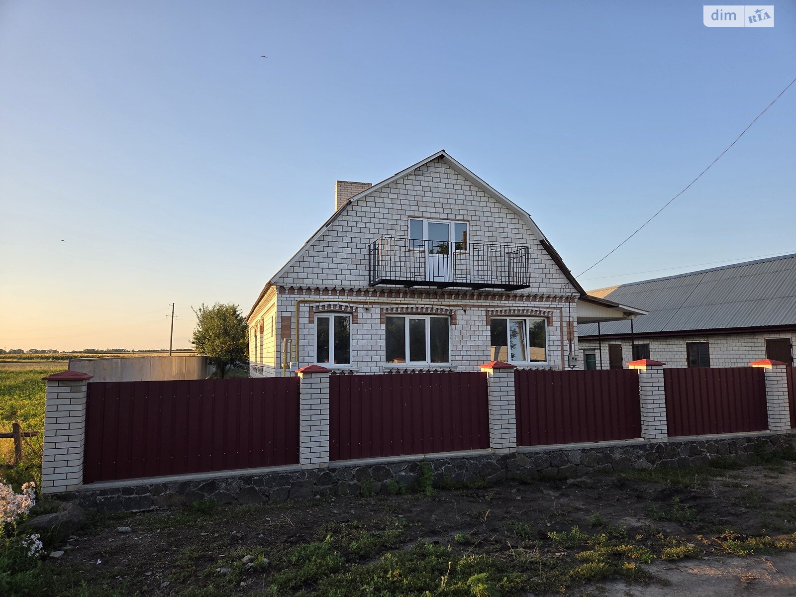 5 КІМ. БУДИНОК, ПЛОЩА - 130 м², ЦІНА - 70 000 $
