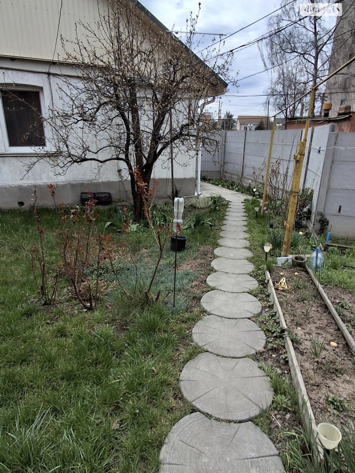 2 КІМ. БУДИНОК, ПЛОЩА - 40 м², ЦІНА - 68 000 $
, вул. Верхарна