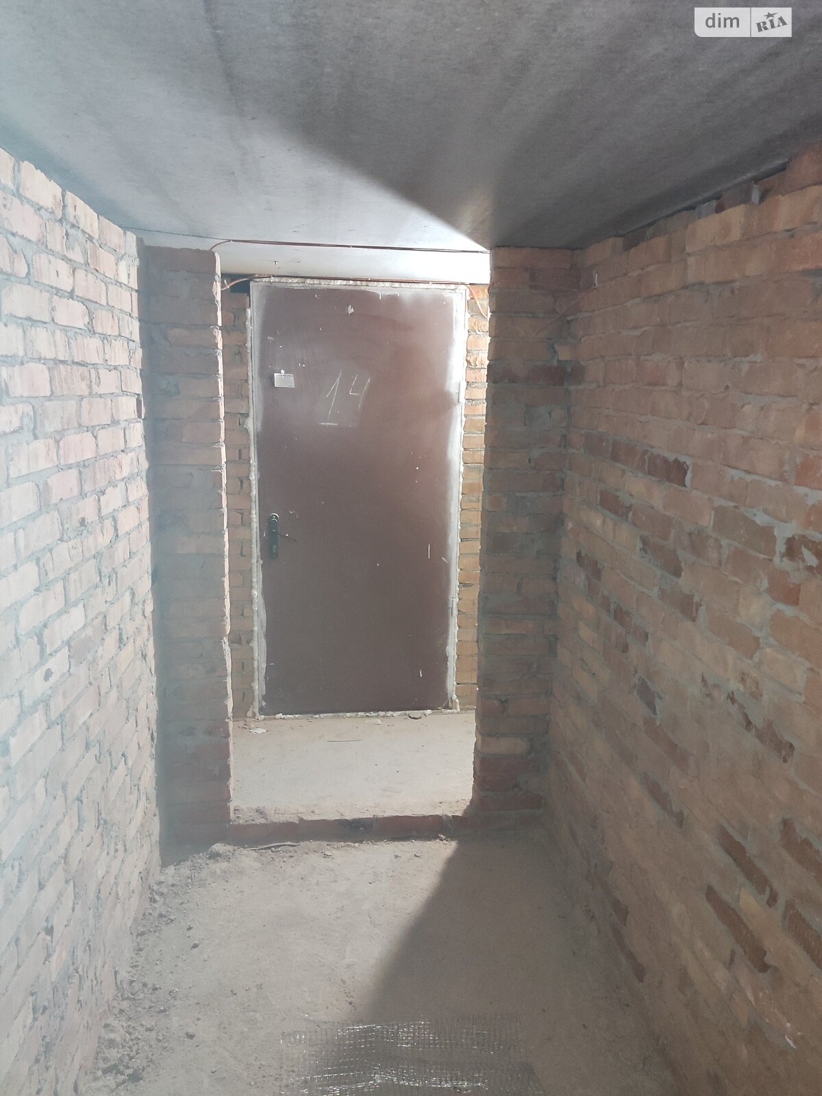 Обʼєкт нерухомості: ПЛОЩА - 4.99 м², ЦІНА - 1 700 $
, вул. Київська — HUBTRUST, Вінниця