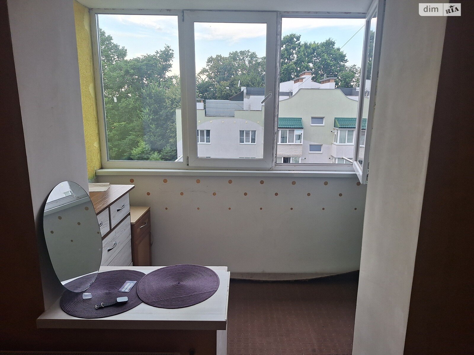 1 КІМ. КВАРТИРА, ПЛОЩА - 45 м², ЦІНА - 11 000 $
, вул. Миколаївська