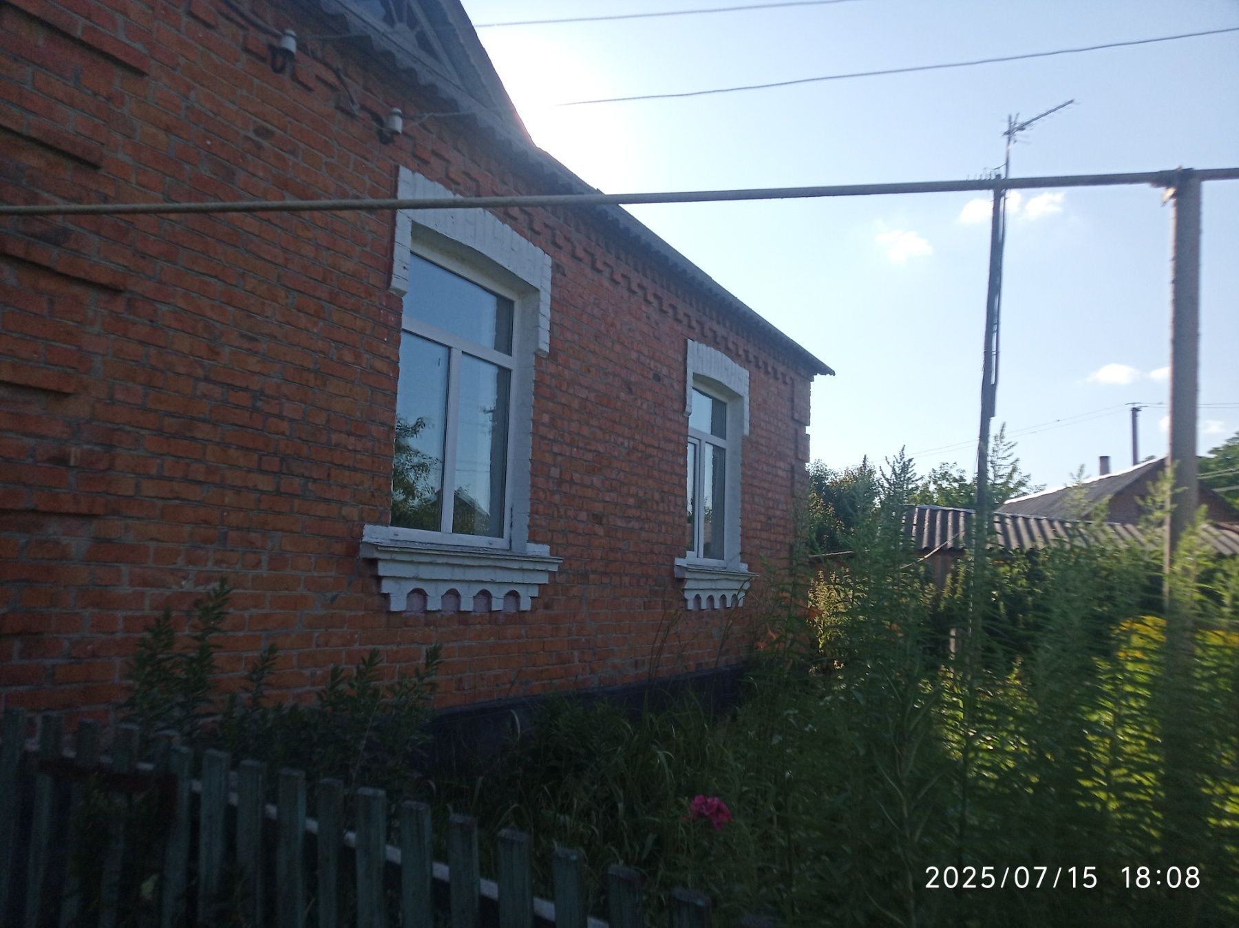 4 КІМ. БУДИНОК, ПЛОЩА - 97 м², ЦІНА - 95 $
