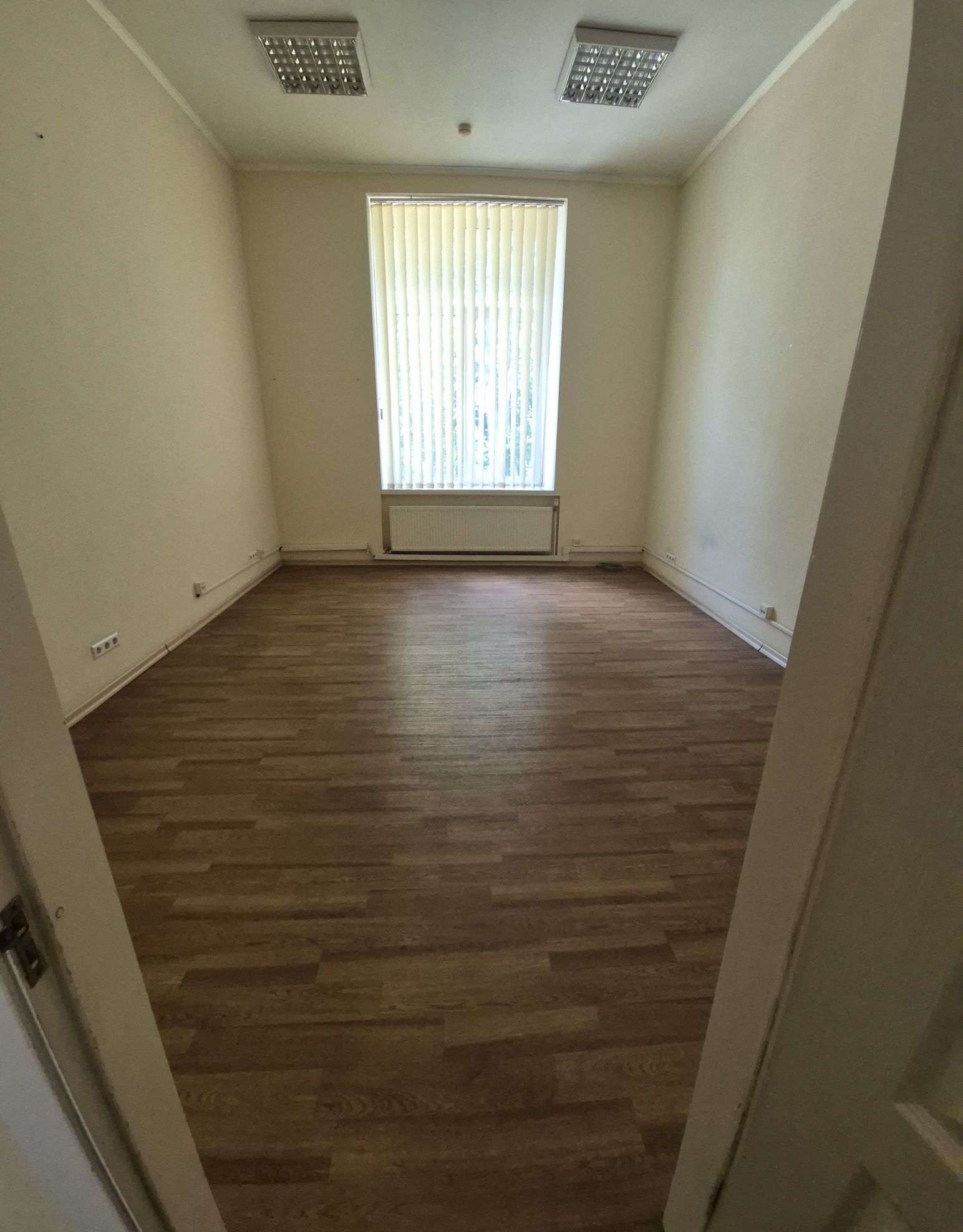 ПЛОЩА - 22.1 м², ЦІНА - 148 $
