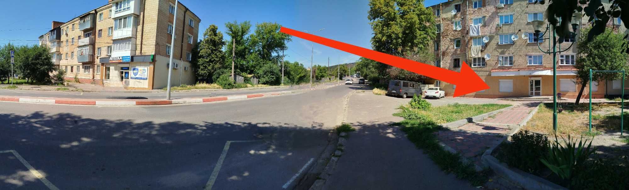 ПЛОЩА - 200 м², ЦІНА - 717 $
