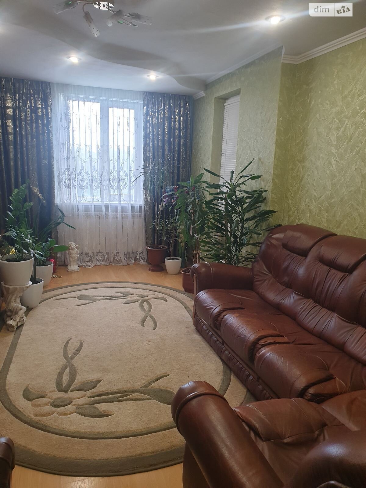 2 КІМ. КВАРТИРА, ПЛОЩА - 60 м², ЦІНА - 56 000 $
, вул. Леонтовича