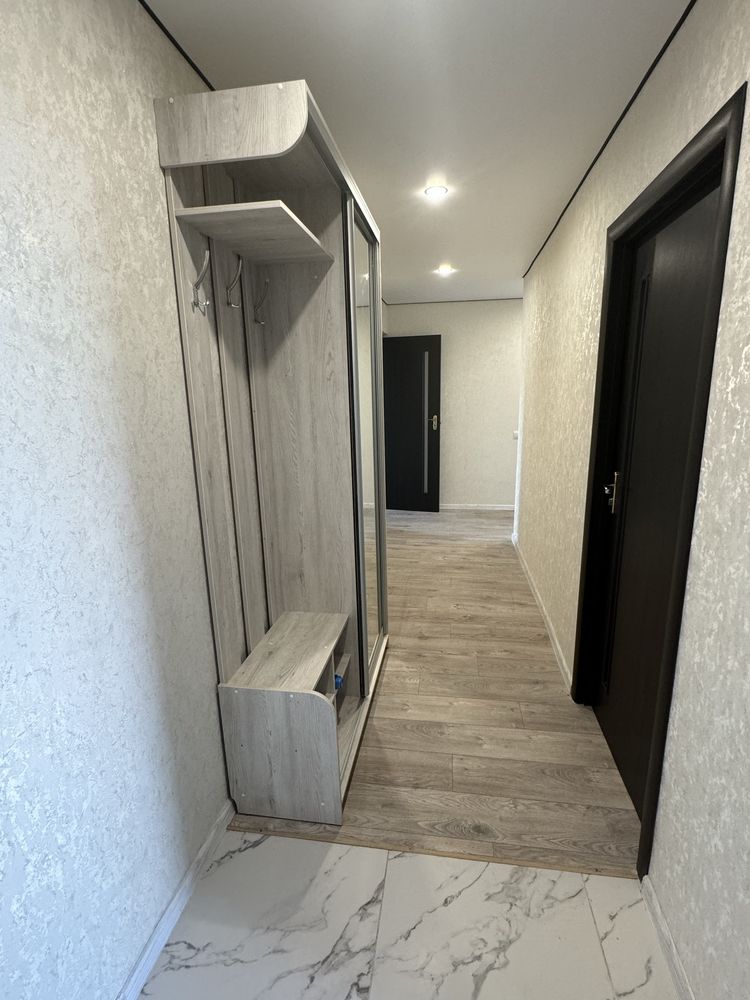 3 КІМ. КВАРТИРА, ПЛОЩА - 60 м², ЦІНА - 358 $
