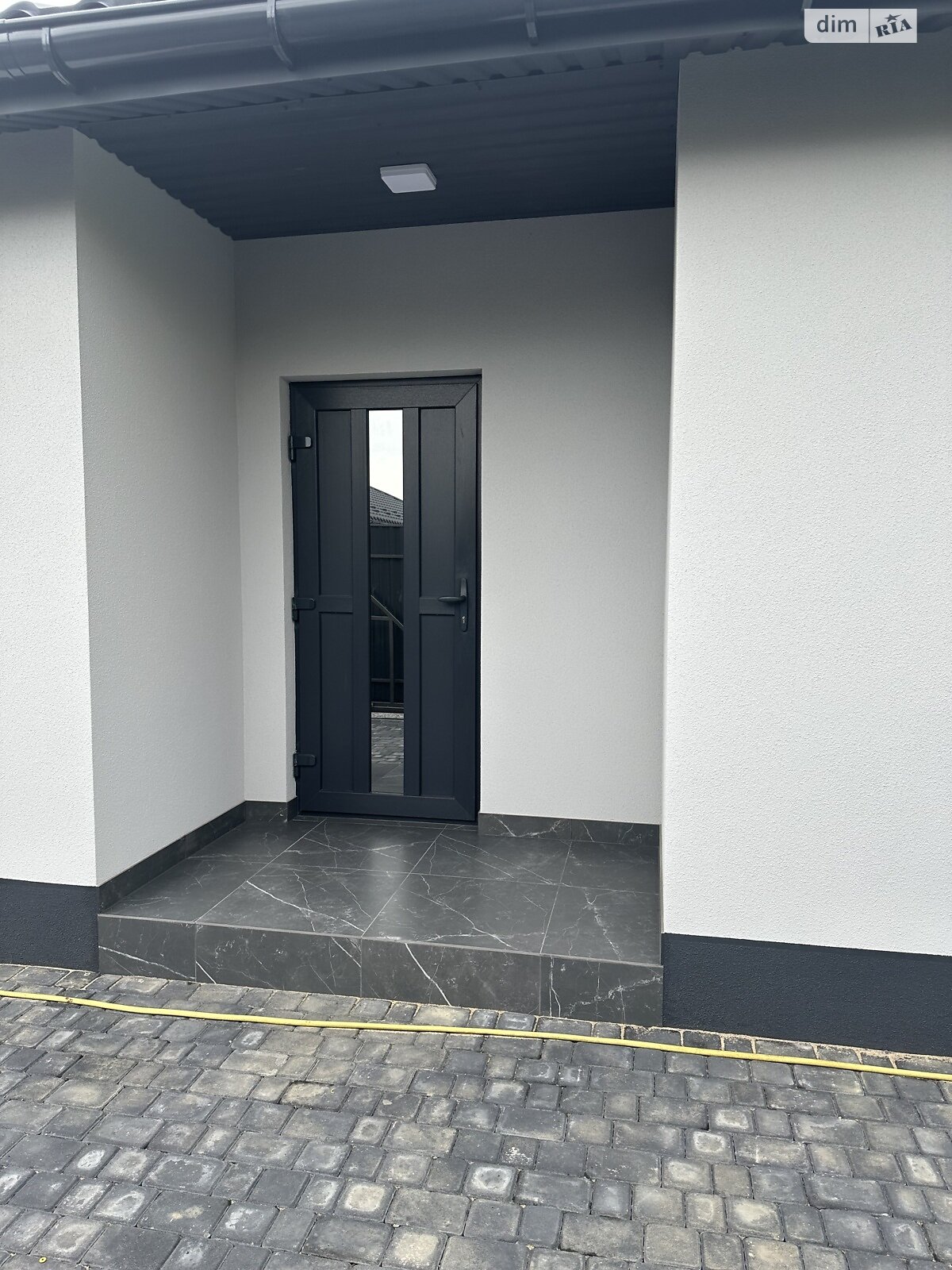 3 КІМ. БУДИНОК, ПЛОЩА - 112 м², ЦІНА - 155 000 $
