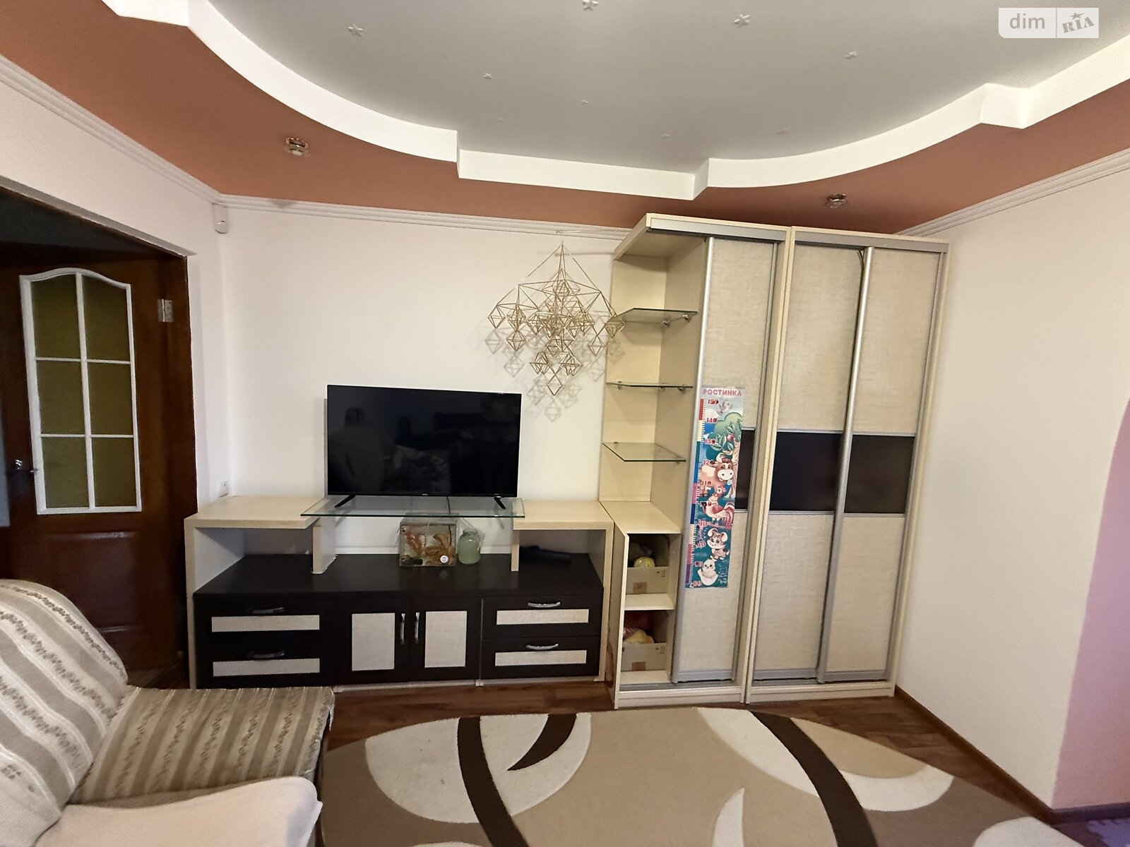 1 КІМ. КВАРТИРА, ПЛОЩА - 40.8 м², ЦІНА - 35 000 $
, вул. Промислова