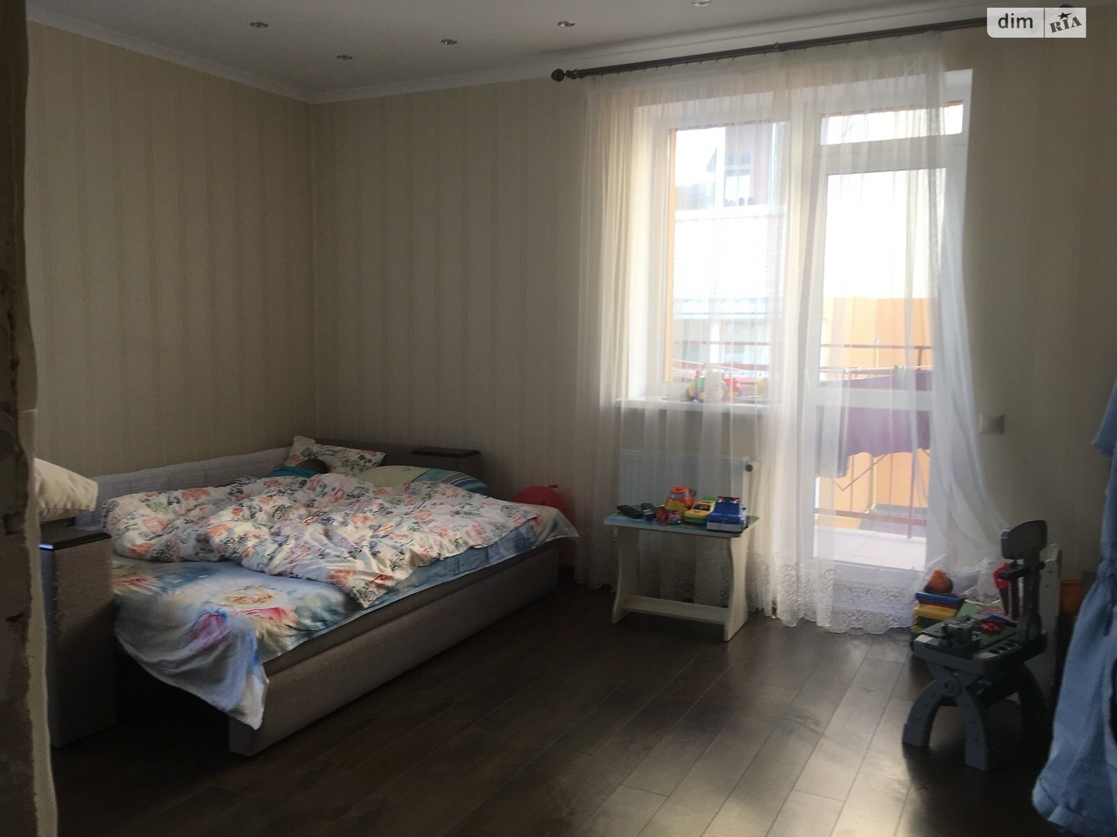 2 КІМ. КВАРТИРА, ПЛОЩА - 60 м², ЦІНА - 18 000 $
, вул. Нагірна