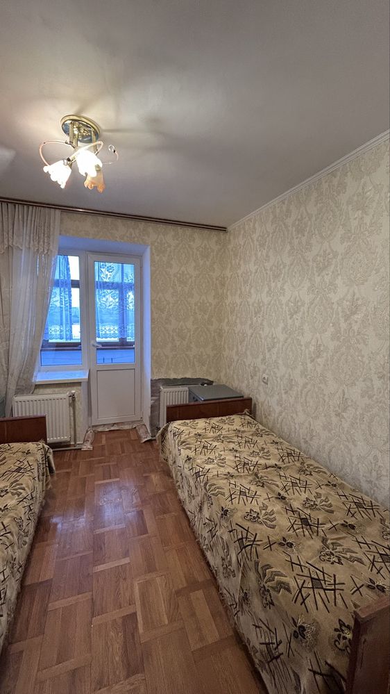 КІМНАТА, ПЛОЩА - 54 м², ЦІНА - 71 $
