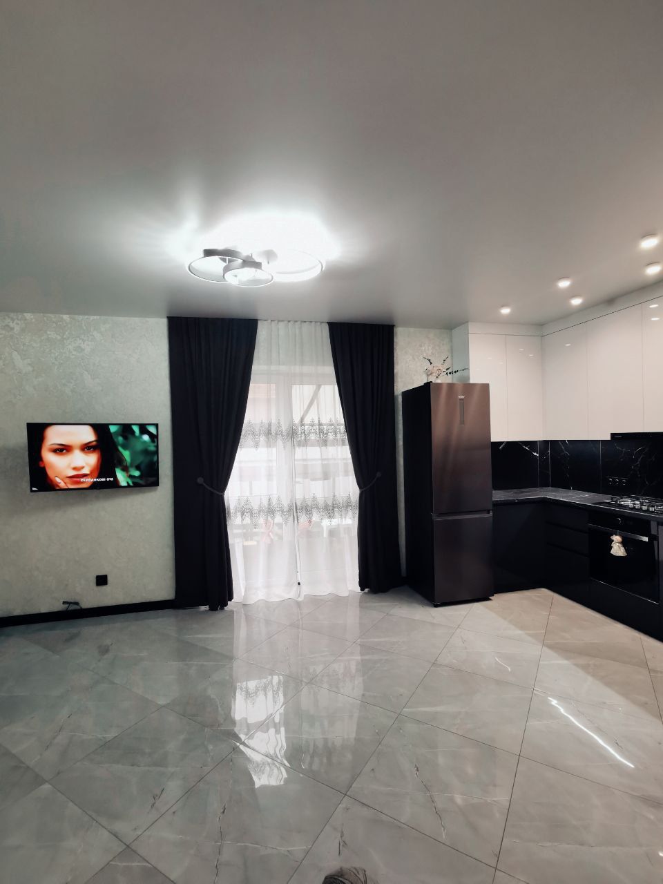 Обʼєкт нерухомості: 3 КІМ.  ТАУНХАУС ПЛОЩА – 90 м², ЦІНА – 120 000$, РАЙОН: Агрономічне — HUBTRUST, Вінниця