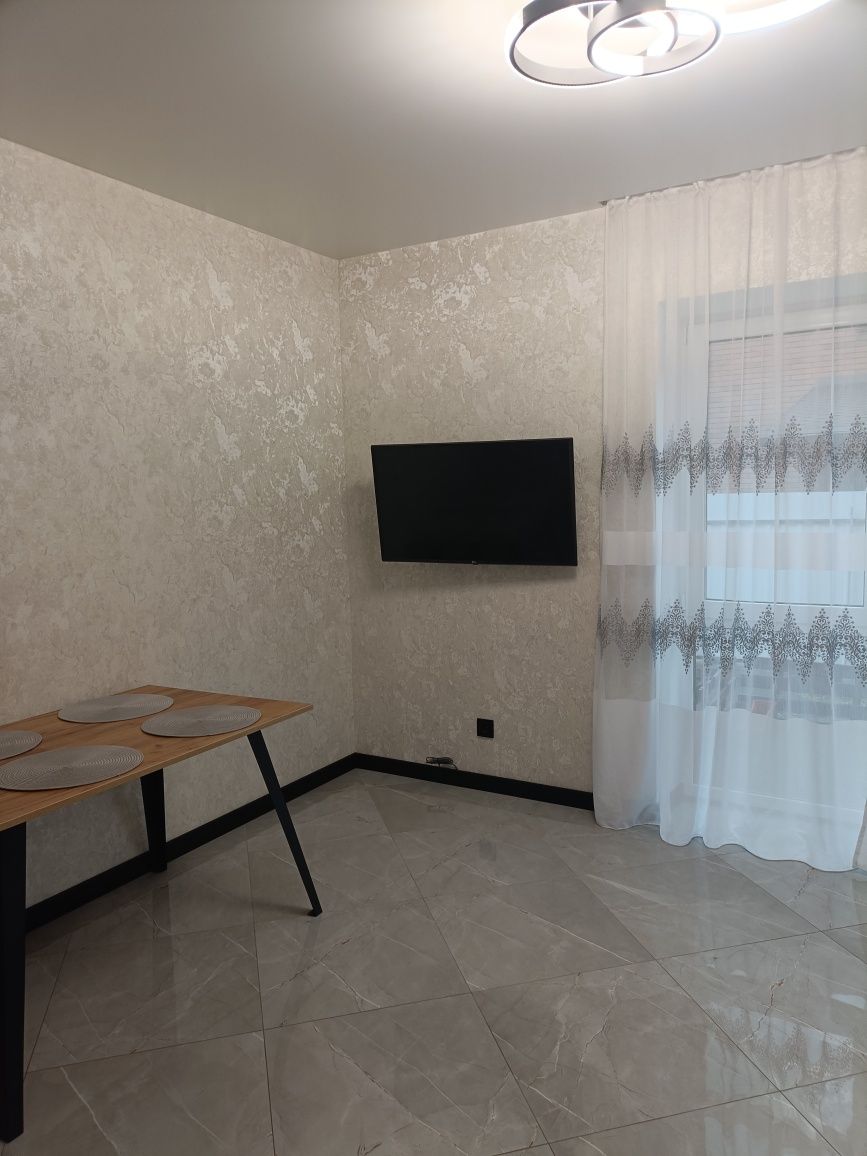 Обʼєкт нерухомості: 3 КІМ.  ТАУНХАУС ПЛОЩА – 90 м², ЦІНА – 120 000$, РАЙОН: Агрономічне — HUBTRUST, Вінниця