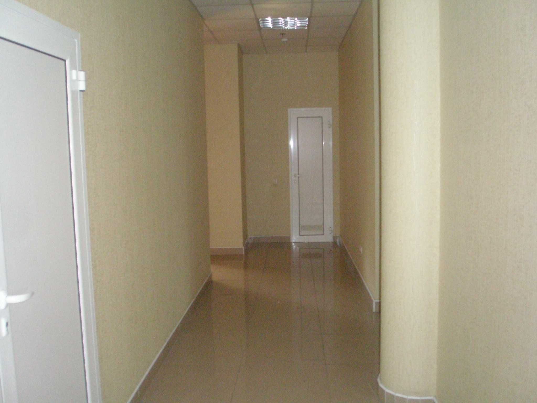 ПЛОЩА - 600 м², ЦІНА - 5 746 $
