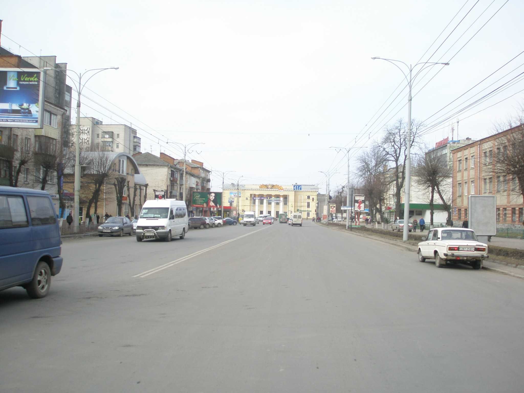 ПЛОЩА - 55 м², ЦІНА - 1 915 $
