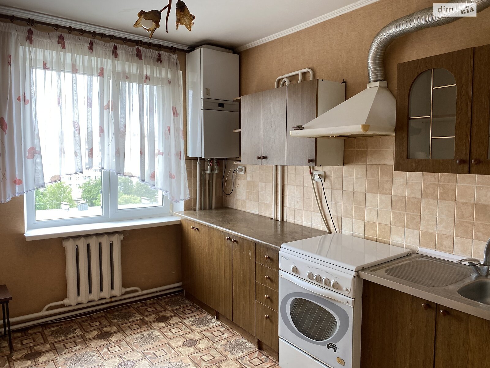 3 КІМ. КВАРТИРА, ПЛОЩА - 63 м², ЦІНА - 12 000 $
, вул. Андрія Первозванного