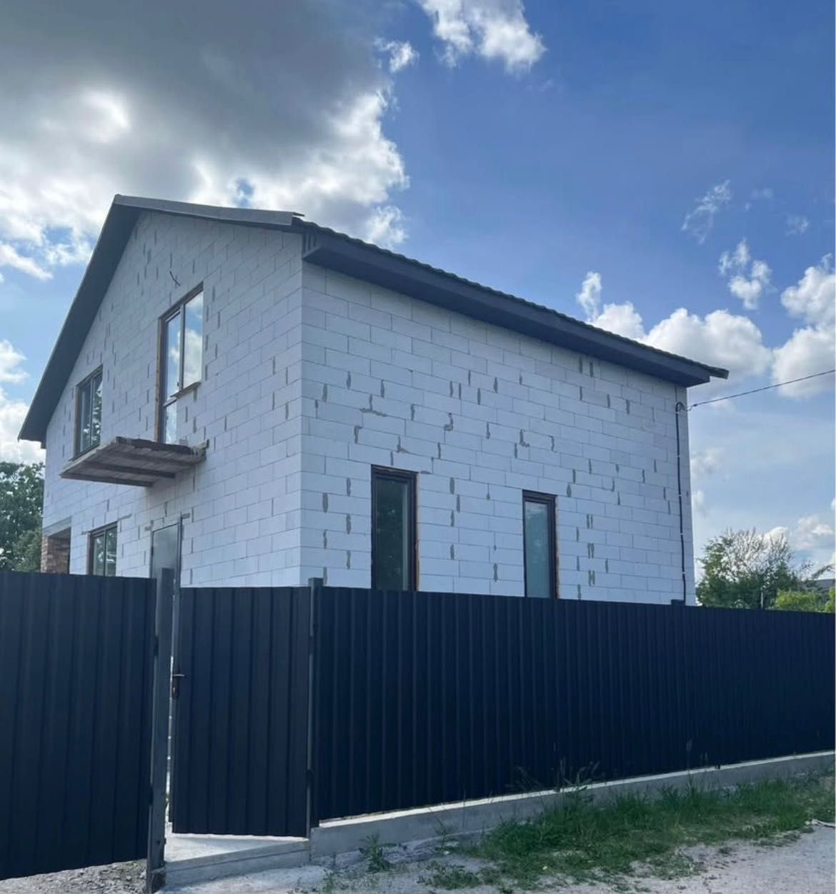 3 КІМ.  БУДИНОК ПЛОЩА – 120 м², ЦІНА – 88 000$, РАЙОН: Старе місто