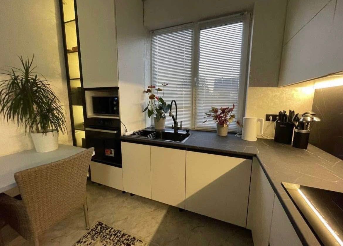 Обʼєкт нерухомості: 3 КІМ.  БУДИНОК ПЛОЩА – 120 м², ЦІНА – 88 000$, РАЙОН: Старе місто — HUBTRUST, Вінниця