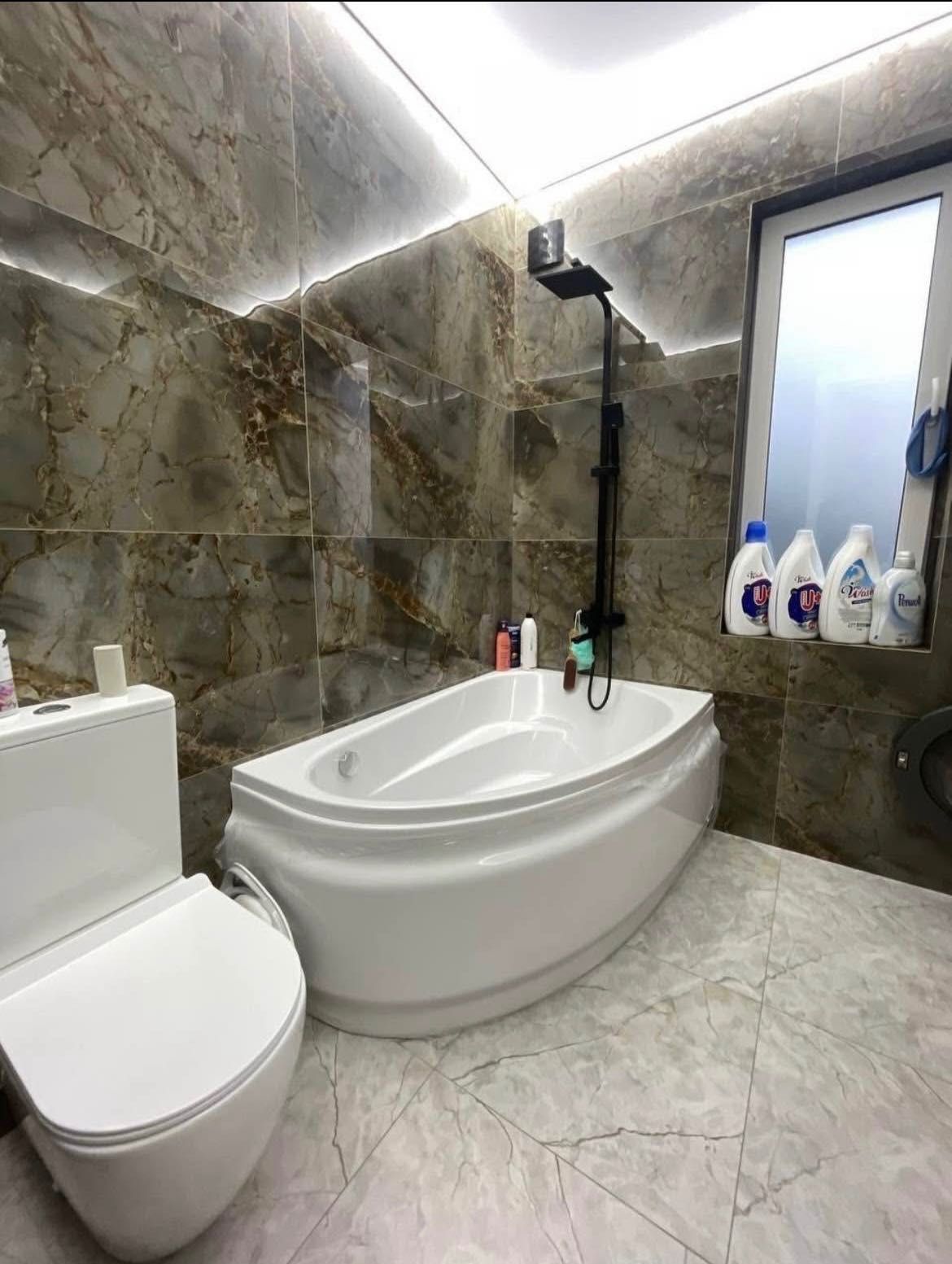 Обʼєкт нерухомості: 3 КІМ.  БУДИНОК ПЛОЩА – 120 м², ЦІНА – 88 000$, РАЙОН: Старе місто — HUBTRUST, Вінниця