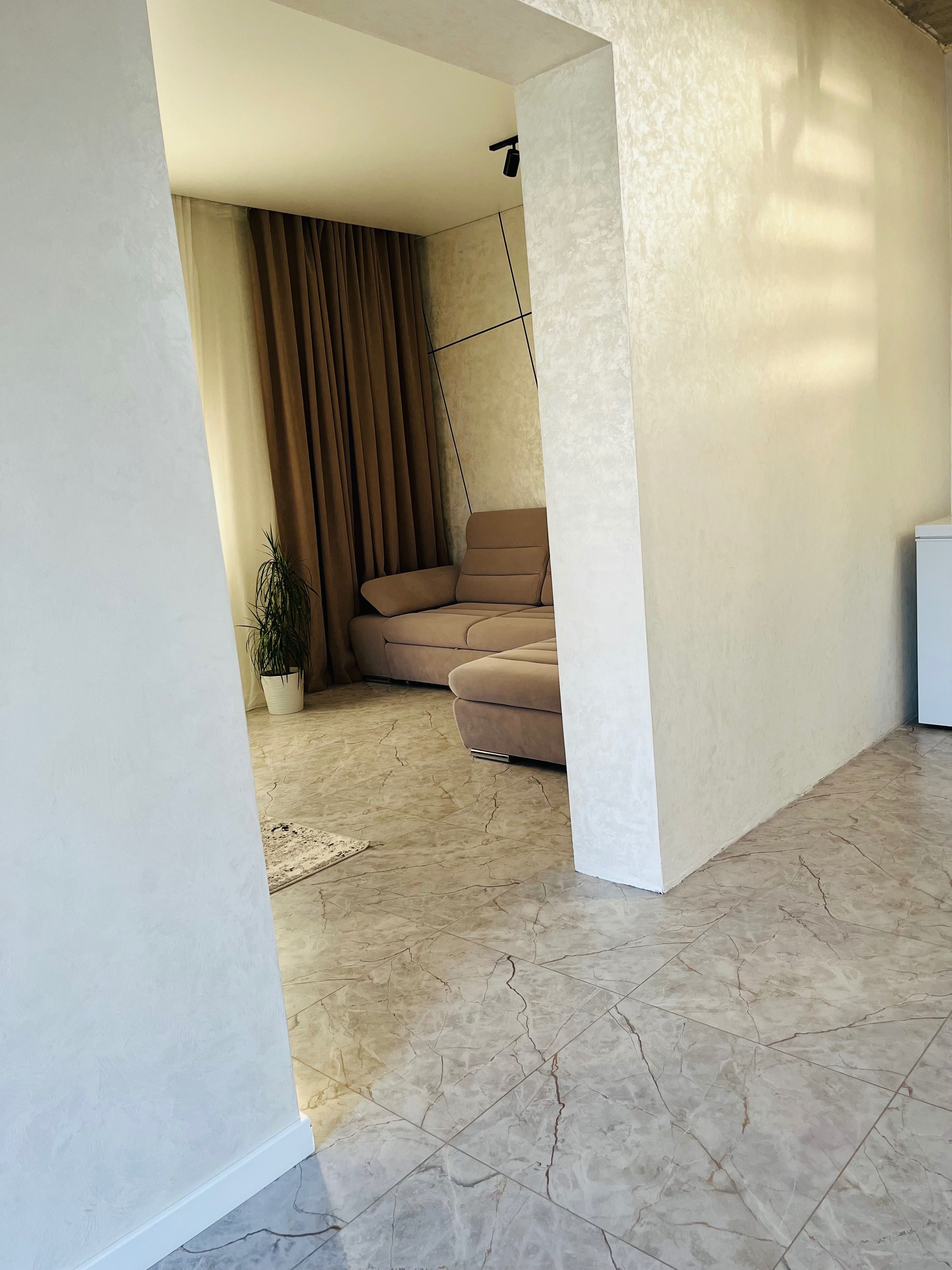 Обʼєкт нерухомості: 3 КІМ.  БУДИНОК ПЛОЩА – 120 м², ЦІНА – 88 000$, РАЙОН: Старе місто — HUBTRUST, Вінниця