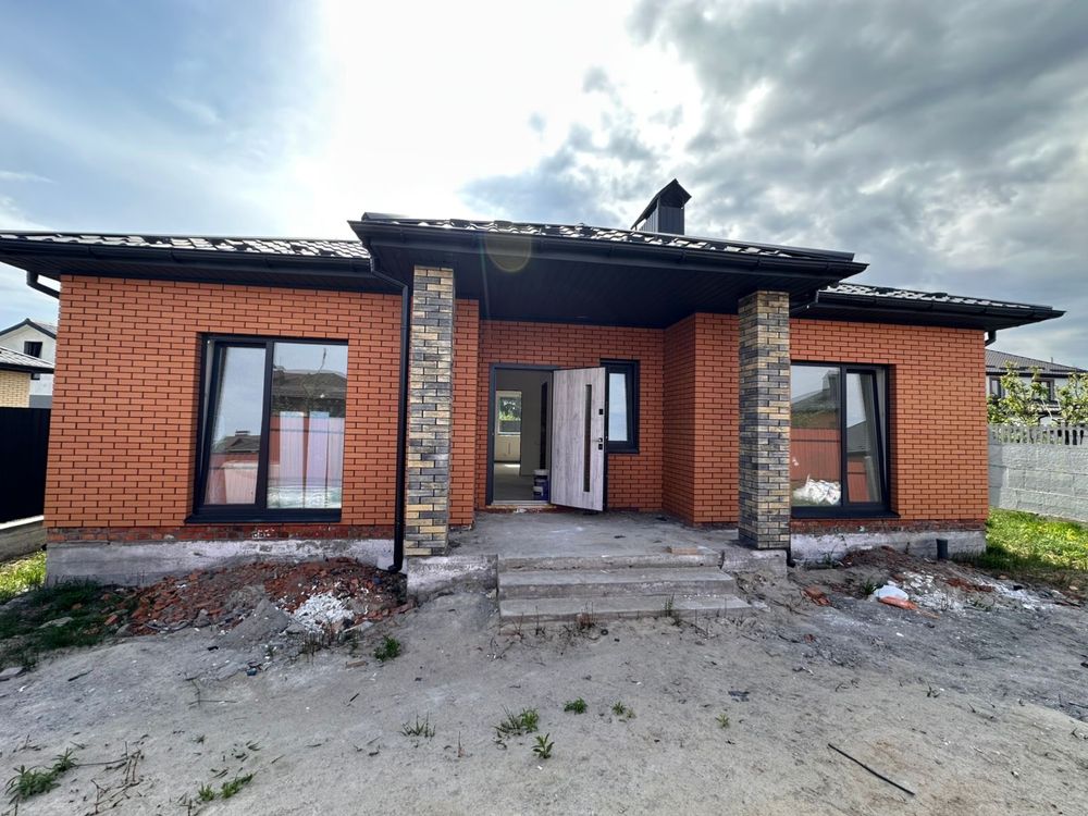 3 КІМ.  БУДИНОК ПЛОЩА – 97 м², ЦІНА – 77 000$, РАЙОН: Старе місто