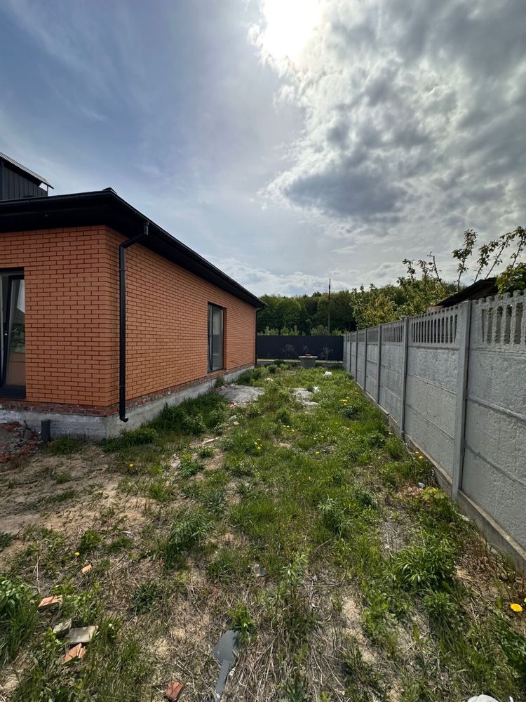 Обʼєкт нерухомості: 3 КІМ.  БУДИНОК ПЛОЩА – 97 м², ЦІНА – 77 000$, РАЙОН: Старе місто — HUBTRUST, Вінниця