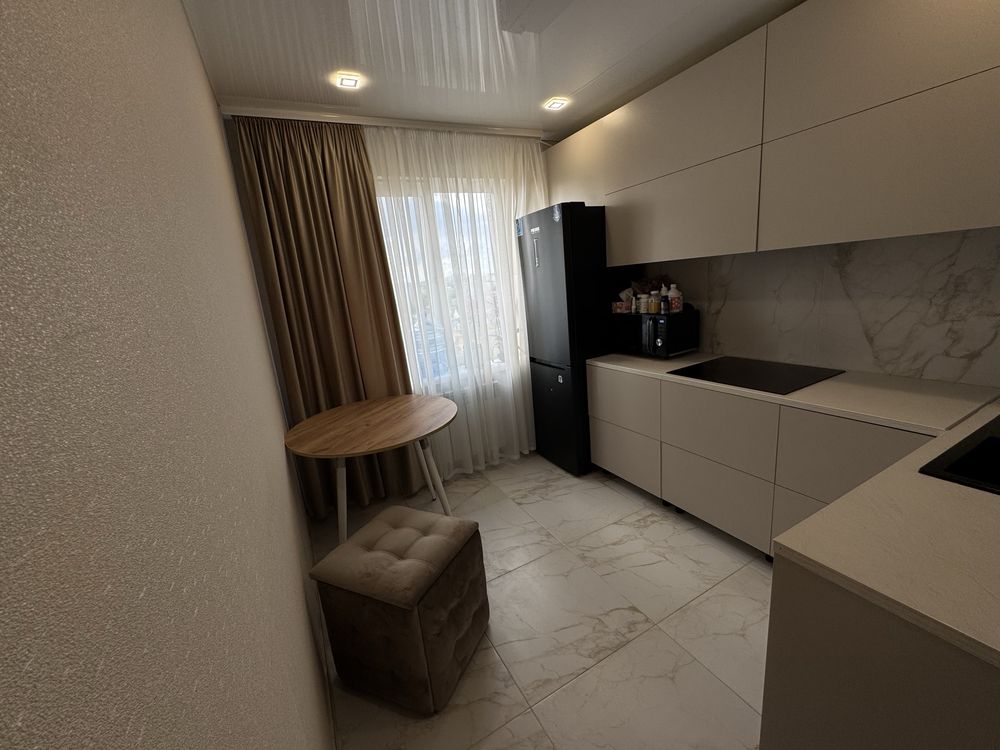 3 КІМ.  КВАРТИРА ПЛОЩА – 65 м², ЦІНА – 81 999$, РАЙОН: Поділля