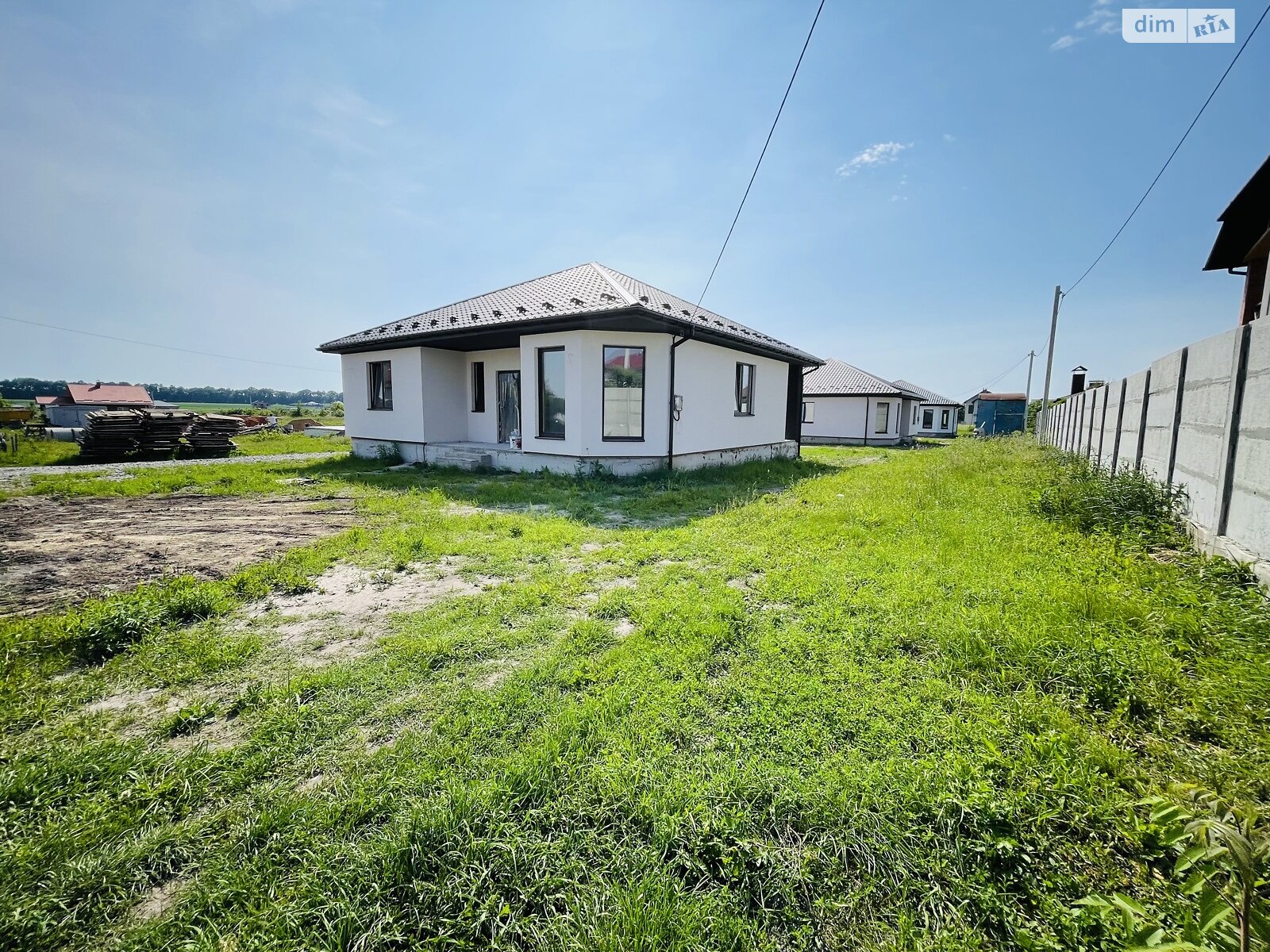 Обʼєкт нерухомості: 3 КІМ. БУДИНОК, ПЛОЩА - 100 м², ЦІНА - 70 000 $
, 2-й пров. Східний — HUBTRUST, Вінниця
