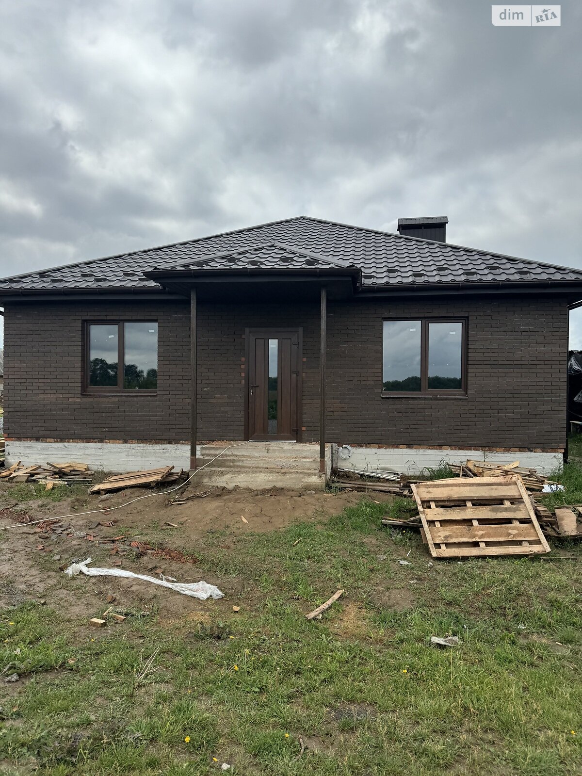 3 КІМ. БУДИНОК, ПЛОЩА - 100 м², ЦІНА - 80 000 $
, вул. Польова