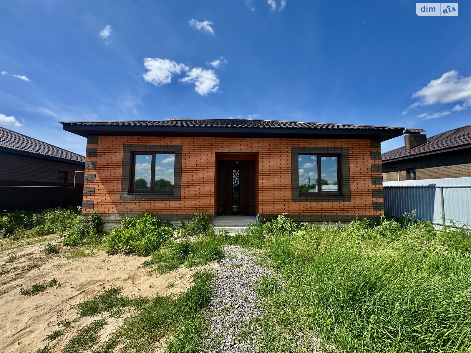 3 КІМ. БУДИНОК, ПЛОЩА - 105 м², ЦІНА - 69 000 $
, вул. Кар'єрна
