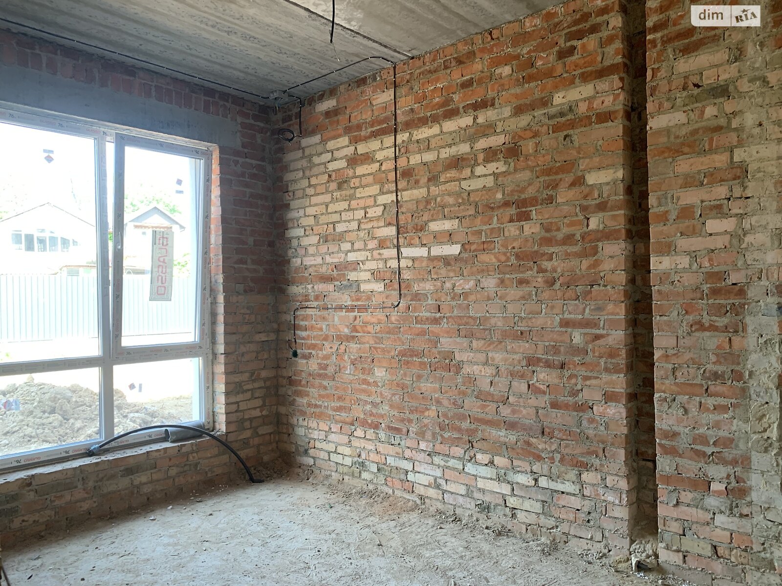 Обʼєкт нерухомості: 4 КІМ. ТАУНХАУС, ПЛОЩА - 130 м², ЦІНА - 72 000 $
, вул. Мирна — HUBTRUST, Вінниця