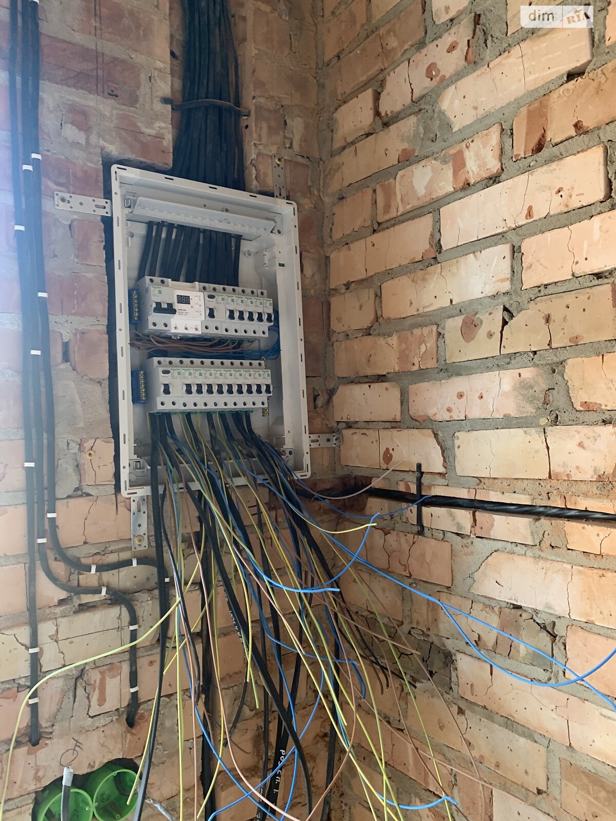 Обʼєкт нерухомості: 4 КІМ. ТАУНХАУС, ПЛОЩА - 110 м², ЦІНА - 67 000 $
, вул. Мирна — HUBTRUST, Вінниця
