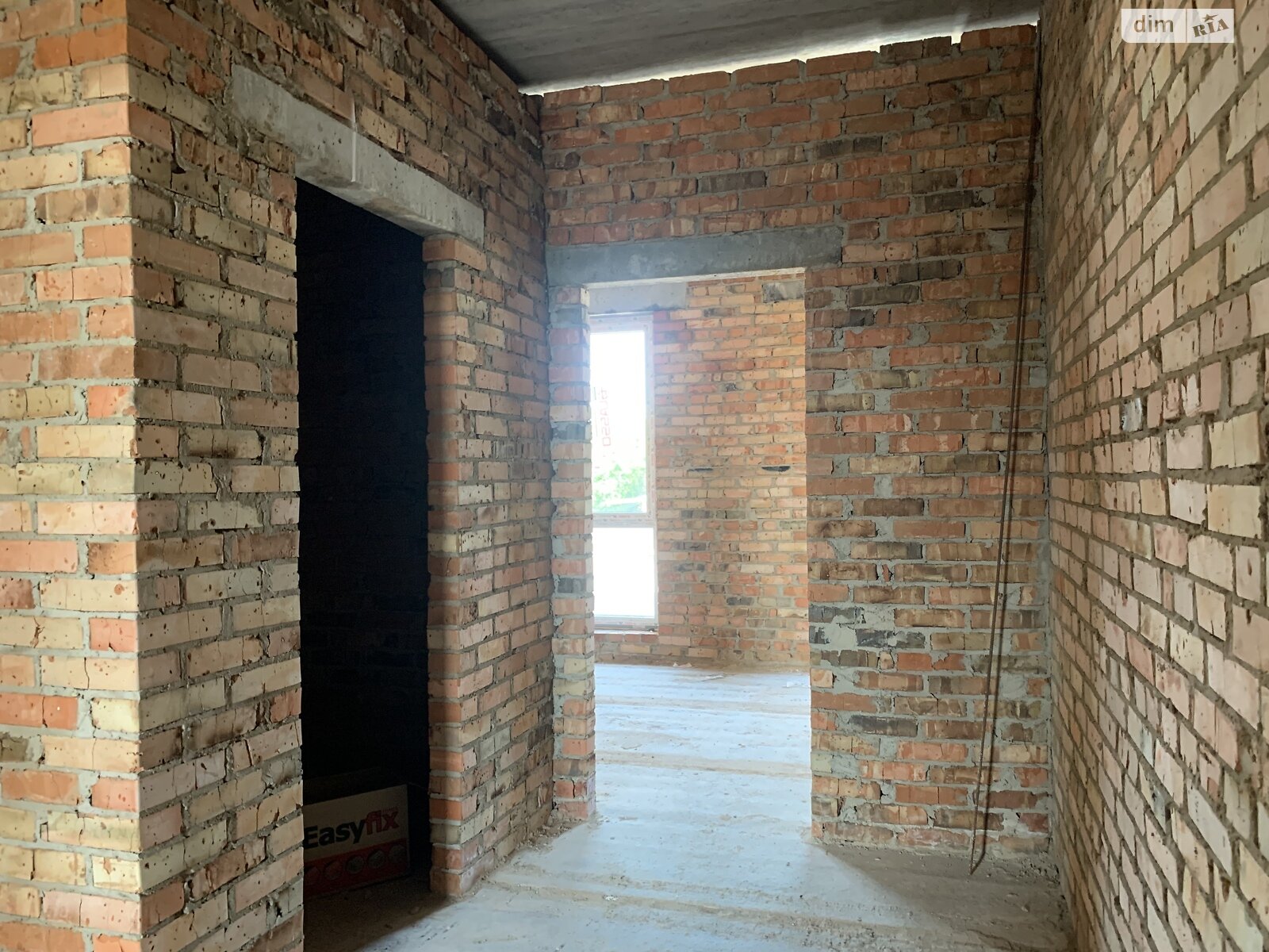 Обʼєкт нерухомості: 4 КІМ. ТАУНХАУС, ПЛОЩА - 115 м², ЦІНА - 67 000 $
, вул. Мирна — HUBTRUST, Вінниця