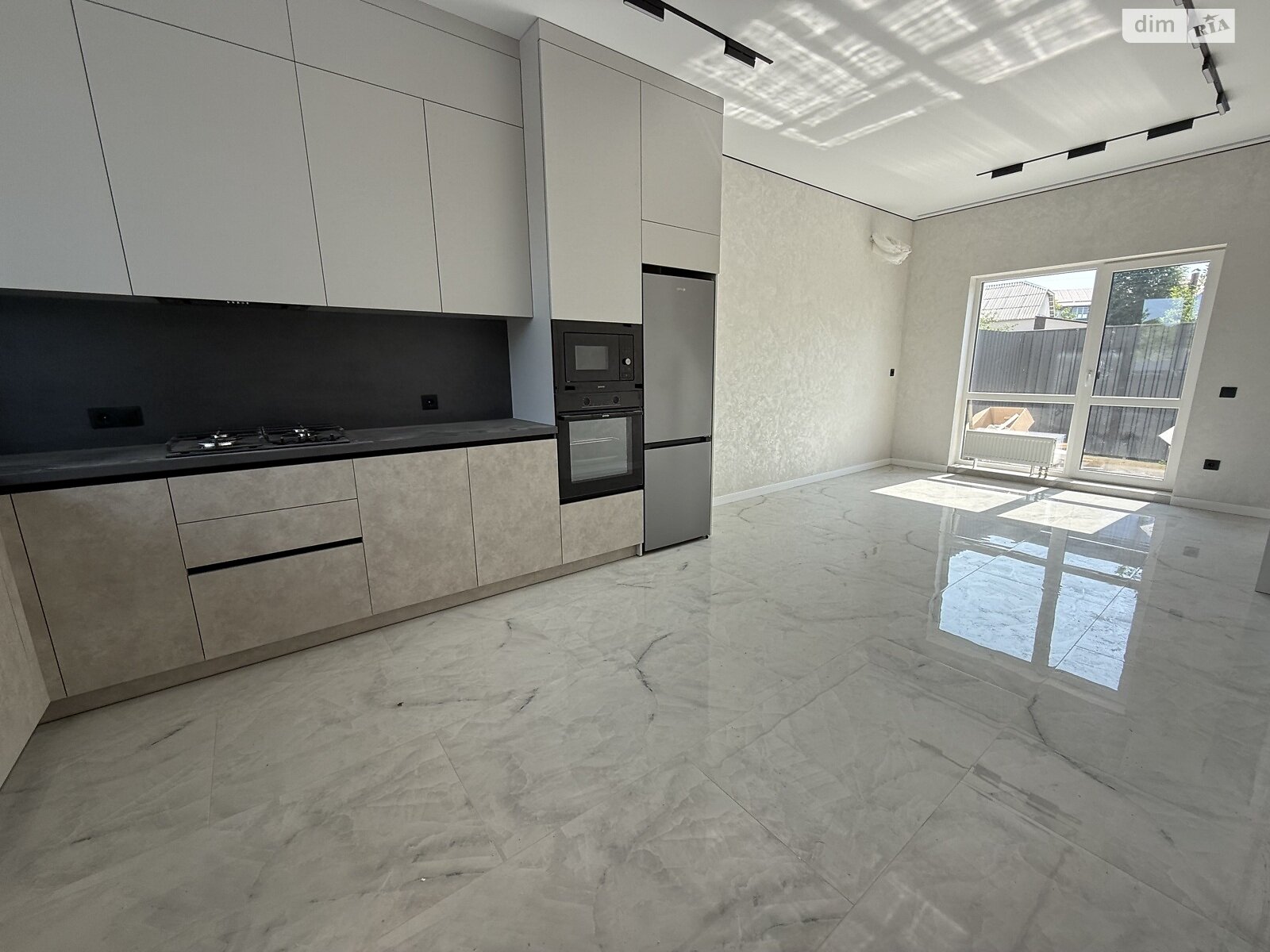 Обʼєкт нерухомості: 2 КІМ. ТАУНХАУС, ПЛОЩА - 75 м², ЦІНА - 88 000 $
, вул. Лесі Українки — HUBTRUST, Вінниця