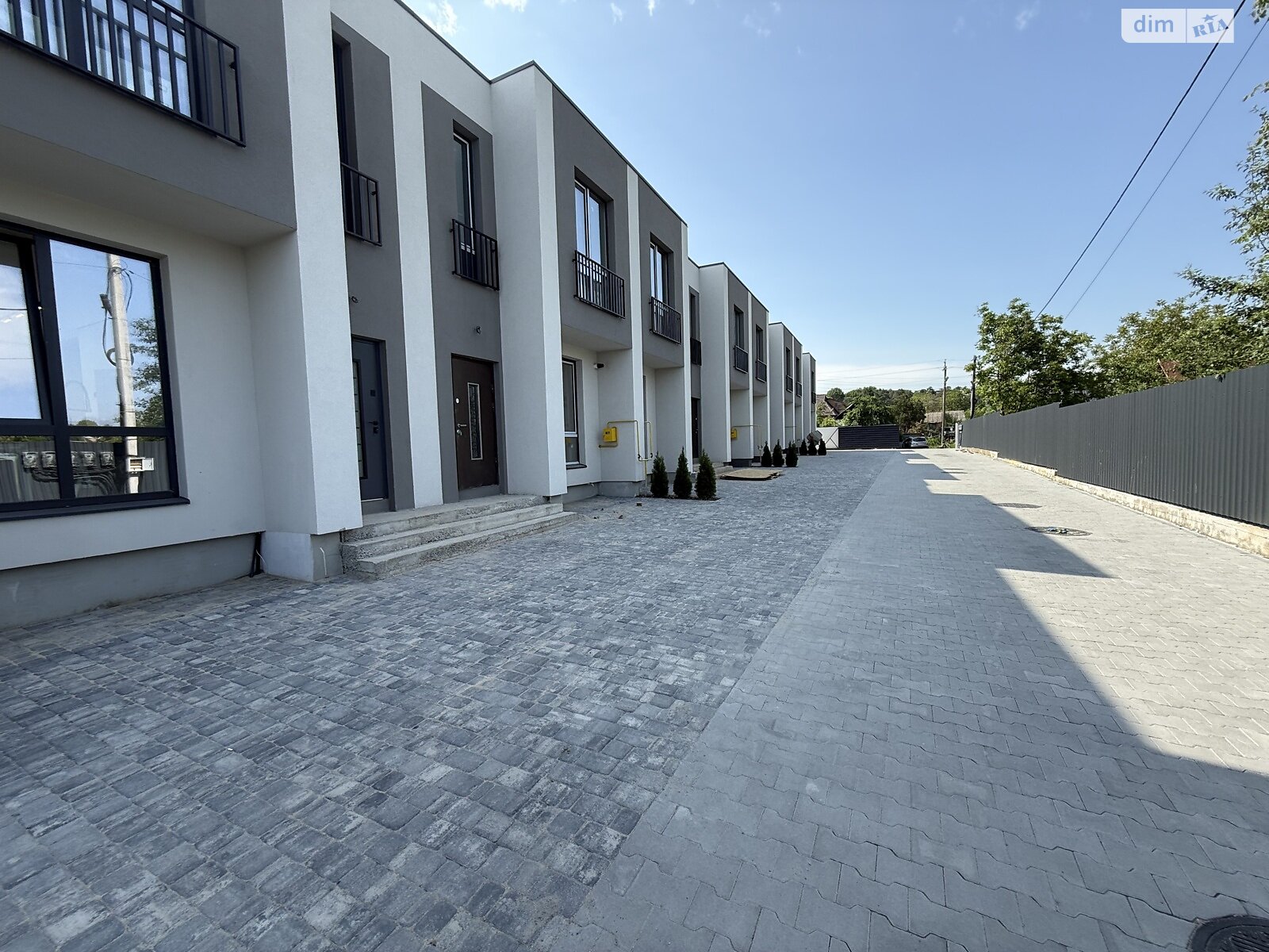 Обʼєкт нерухомості: 2 КІМ. ТАУНХАУС, ПЛОЩА - 75 м², ЦІНА - 88 000 $
, вул. Лесі Українки — HUBTRUST, Вінниця