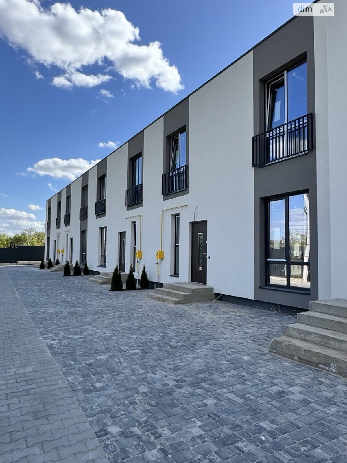 Обʼєкт нерухомості: 2 КІМ. ТАУНХАУС, ПЛОЩА - 73 м², ЦІНА - 55 000 $
, вул. Лесі Українки — HUBTRUST, Вінниця