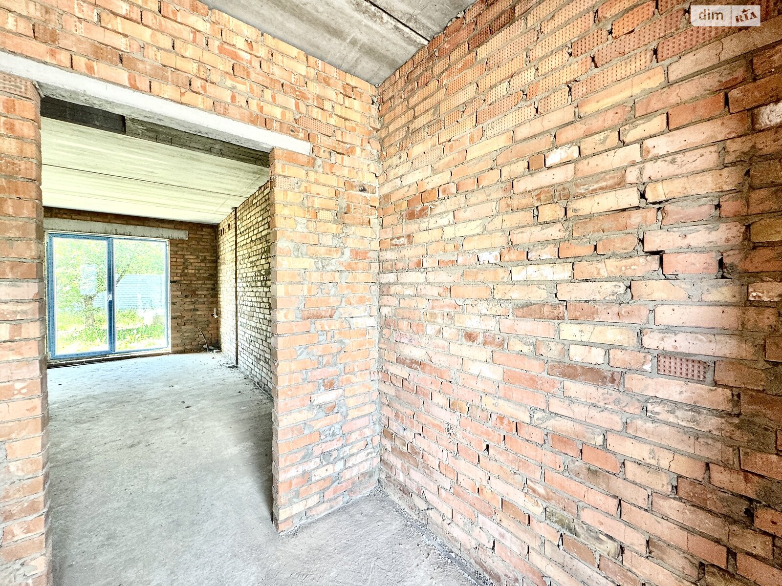 Обʼєкт нерухомості: 2 КІМ. ТАУНХАУС, ПЛОЩА - 60 м², ЦІНА - 32 000 $
, вул. Богдана Хмельницького — HUBTRUST, Вінниця